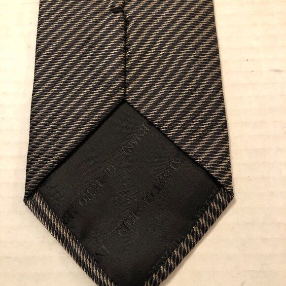 Armani Collezioni ARMANI COLLEZIONI MEN'S NEW SILK TIE 3 1/2" X 60" Size ONE SIZE - 3 Thumbnail