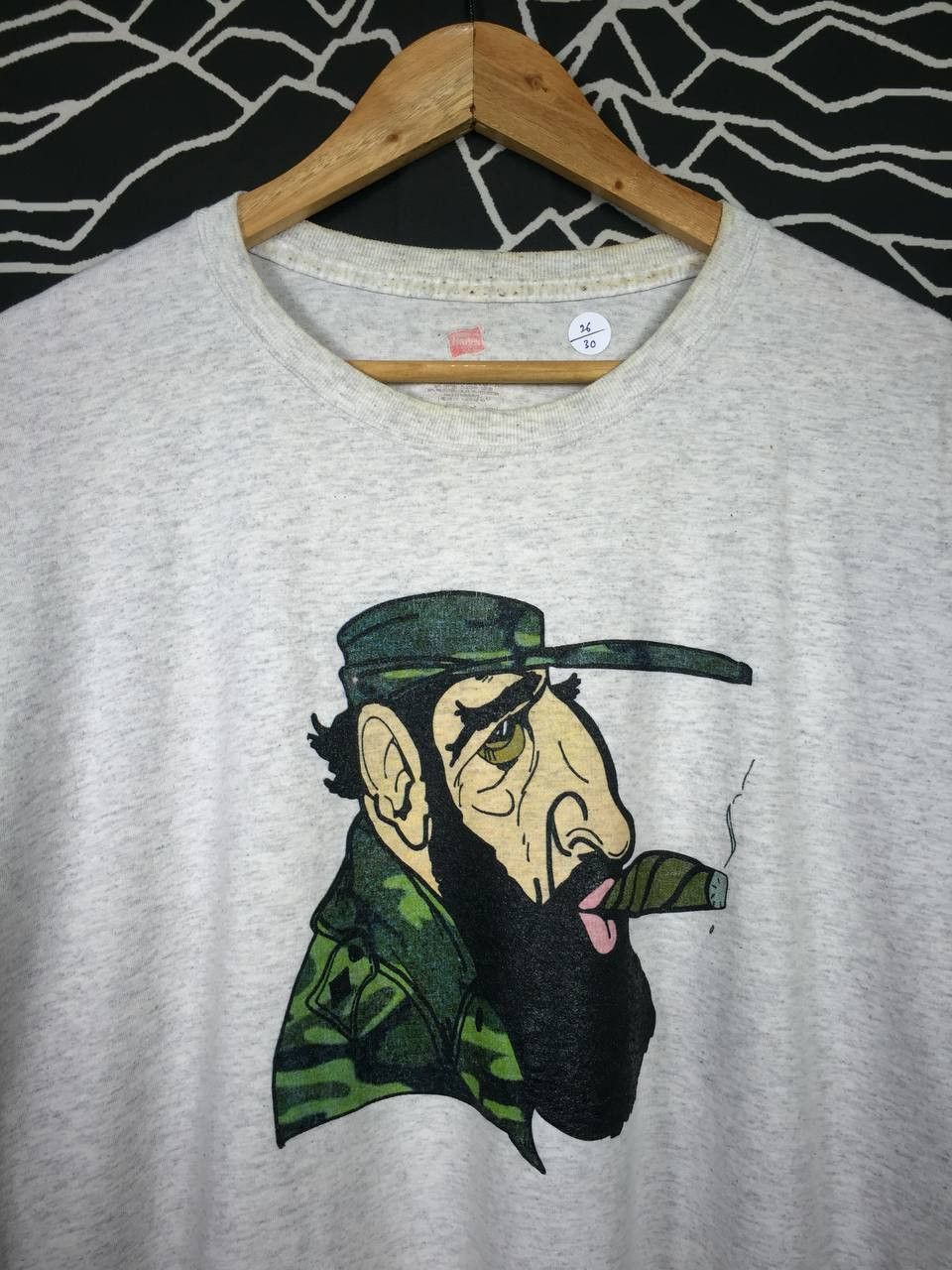 Hanes × Vintage Fidel Castro Cuban Revolutionary Castro's Backroom Tee Size US XXL / EU 58 / 5 - 3 Thumbnail