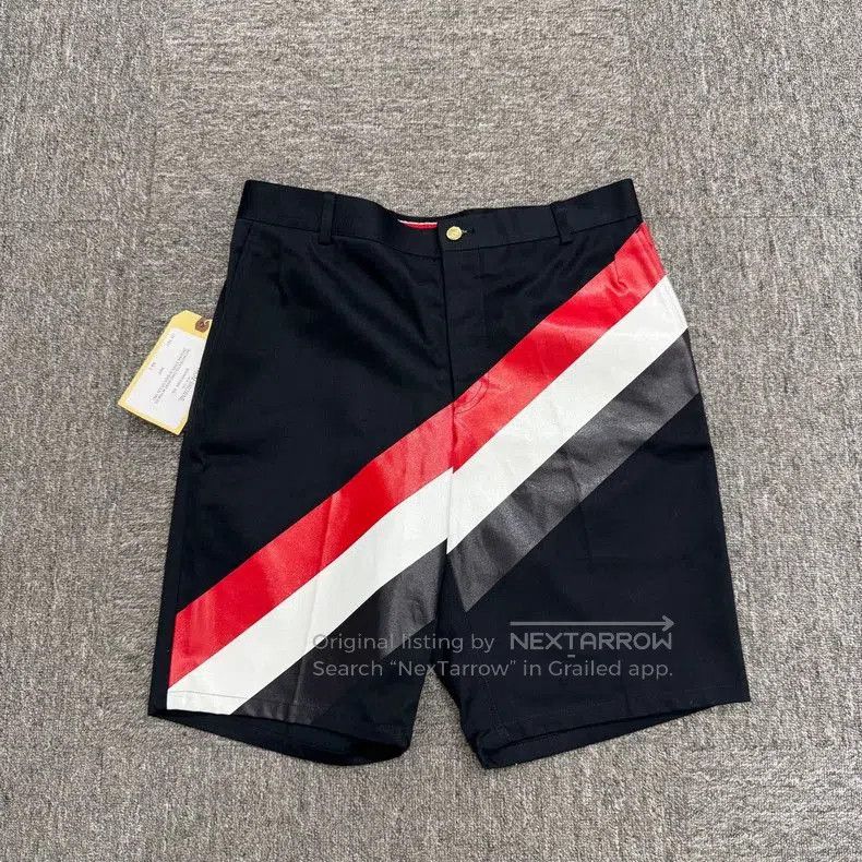 Thom Browne Thom Browne Striped Print Shorts. Size US 32 / EU 48 - 1 Thumbnail