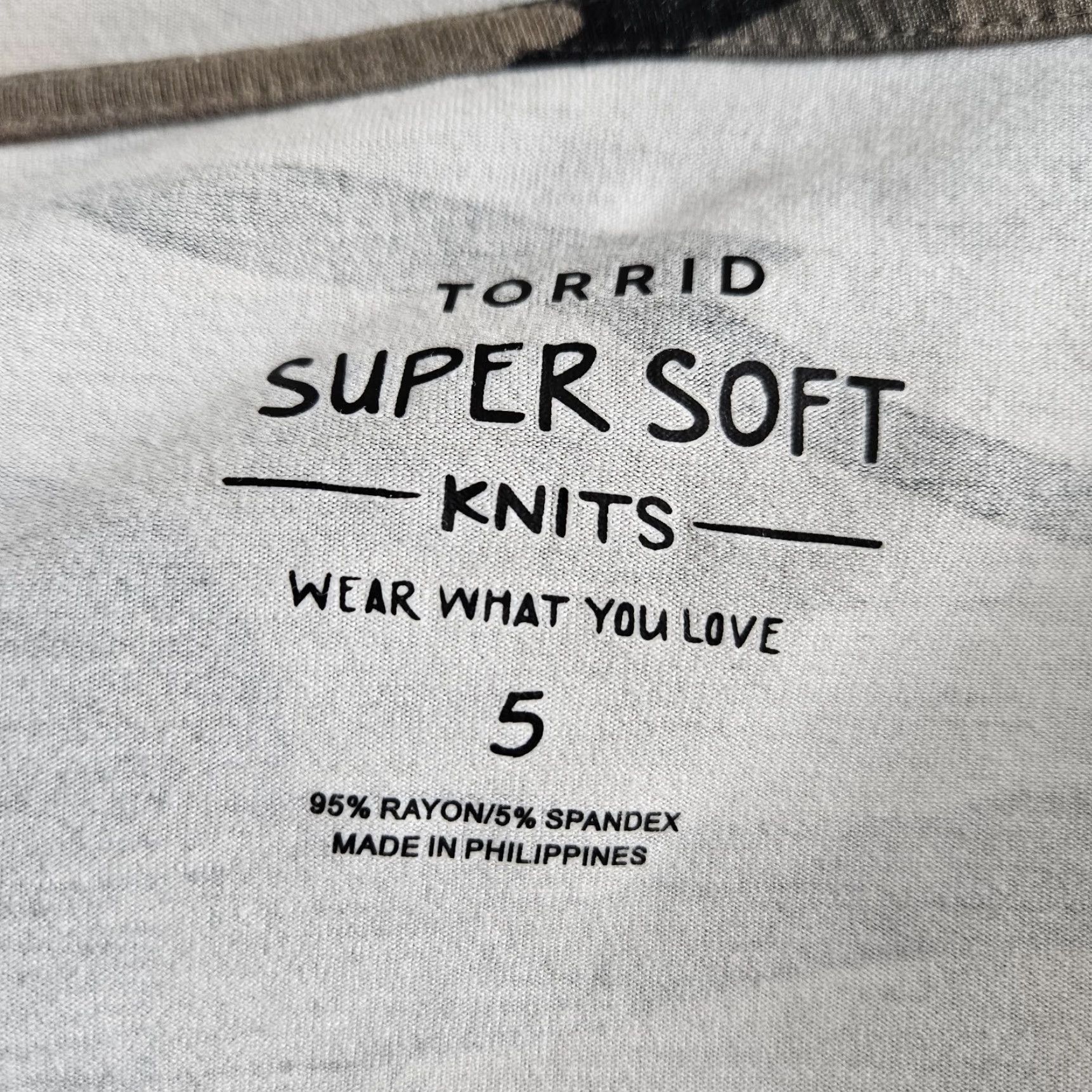 Torrid Torrid Womens Open Front Jacket Knit Plus 5X Multicolor Camouflage Anorak Long Sleeve Black Gray Camo Womens Size XXL / US 16-18 / IT 52-54 - 5 Thumbnail
