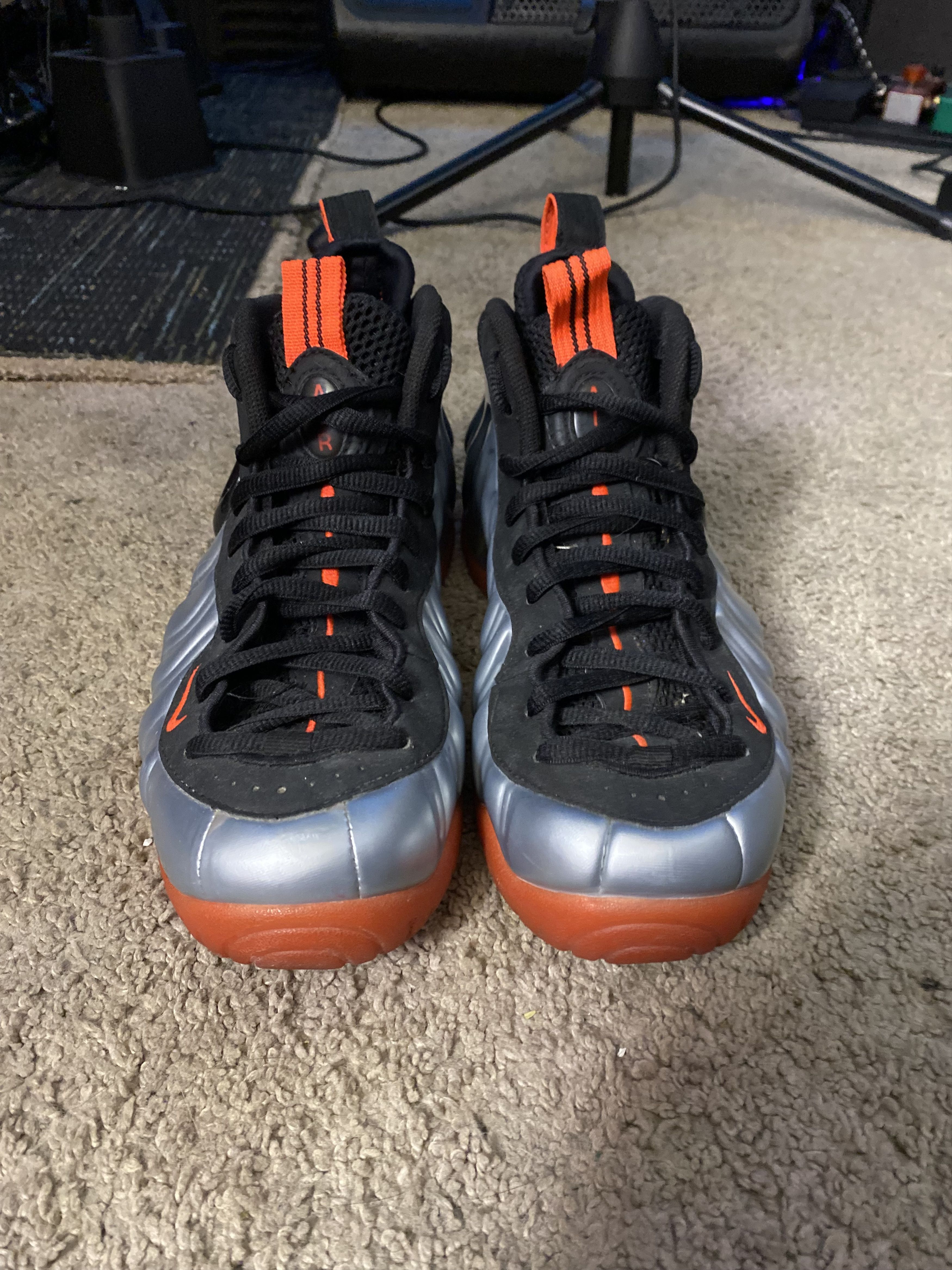 image of Nike Air Foamposite Pro Crimson Shoes in Crimson/Silver, Men's (Size 8)