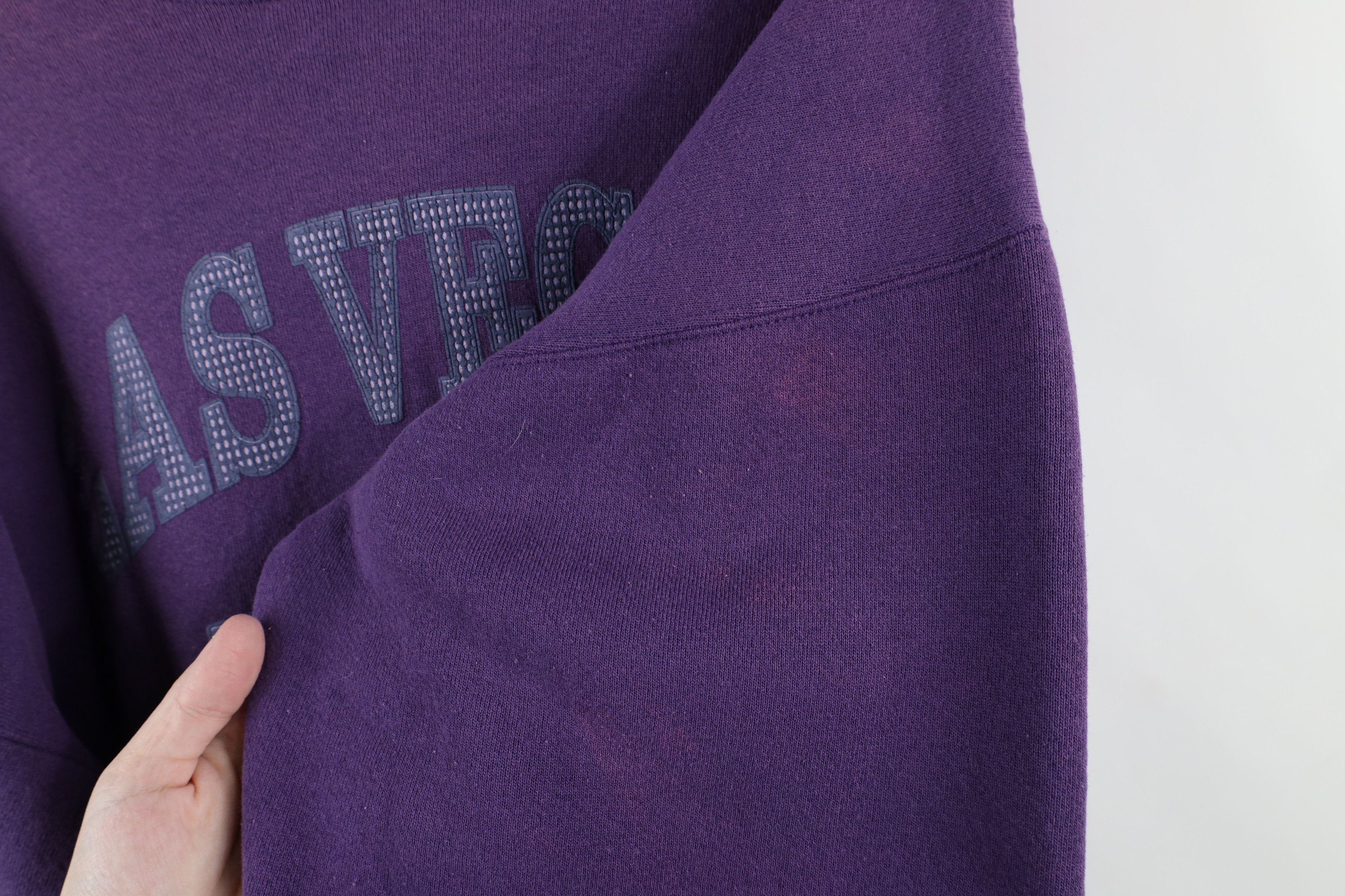 Vintage Vintage 90s Streetwear Heavyweight Las Vegas Sweatshirt Size US L / EU 52-54 / 3 - 8 Thumbnail