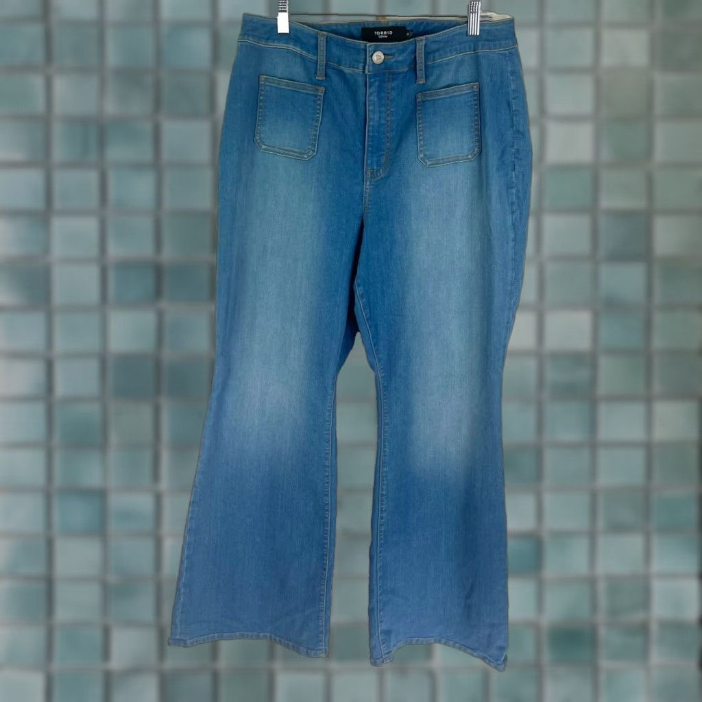 Torrid Torrid Flare Leg Denim Jeans Plus Size 18 High Rise Blue 36W 34L Womens Size 40" / US 18 - 1 Thumbnail