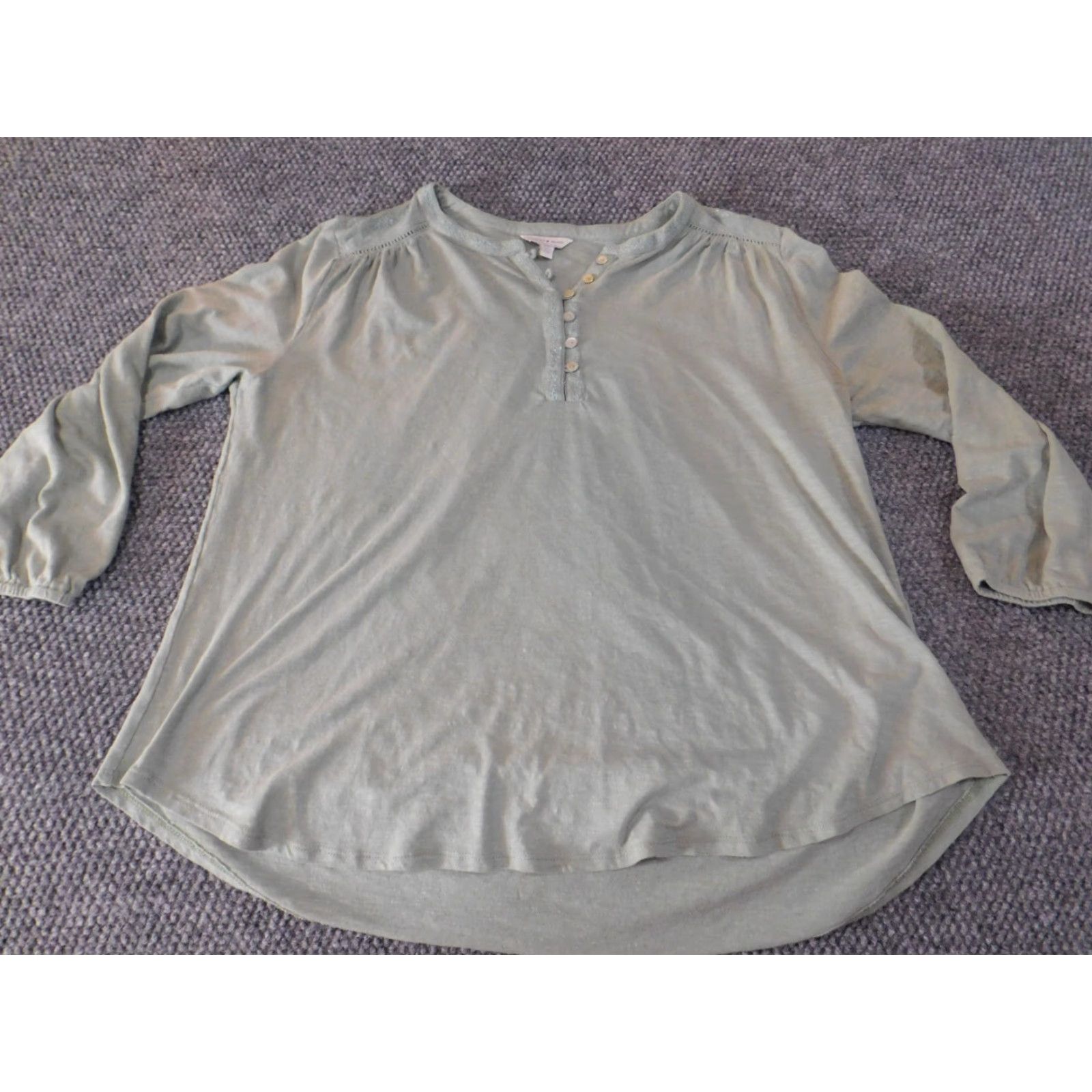 Lucky Brand Lucky Brand top Womens Large green Henley Pullover button casual classic Shirt Size L / US 10 / IT 46 - 2 Thumbnail