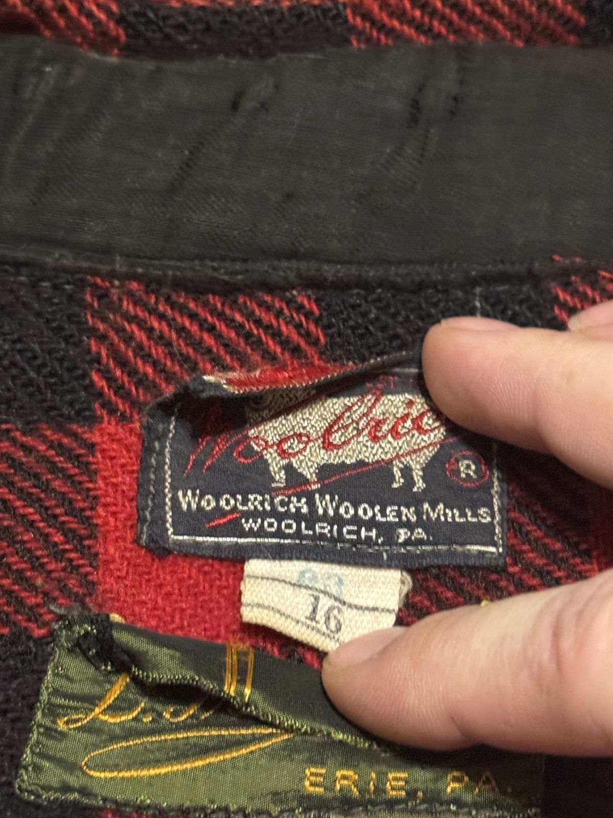 Woolrich Woolen Mills Vintage 40s Woolrich Cat Eye XL Patchwork Distressed Flannel Size US XL / EU 56 / 4 - 3 Thumbnail
