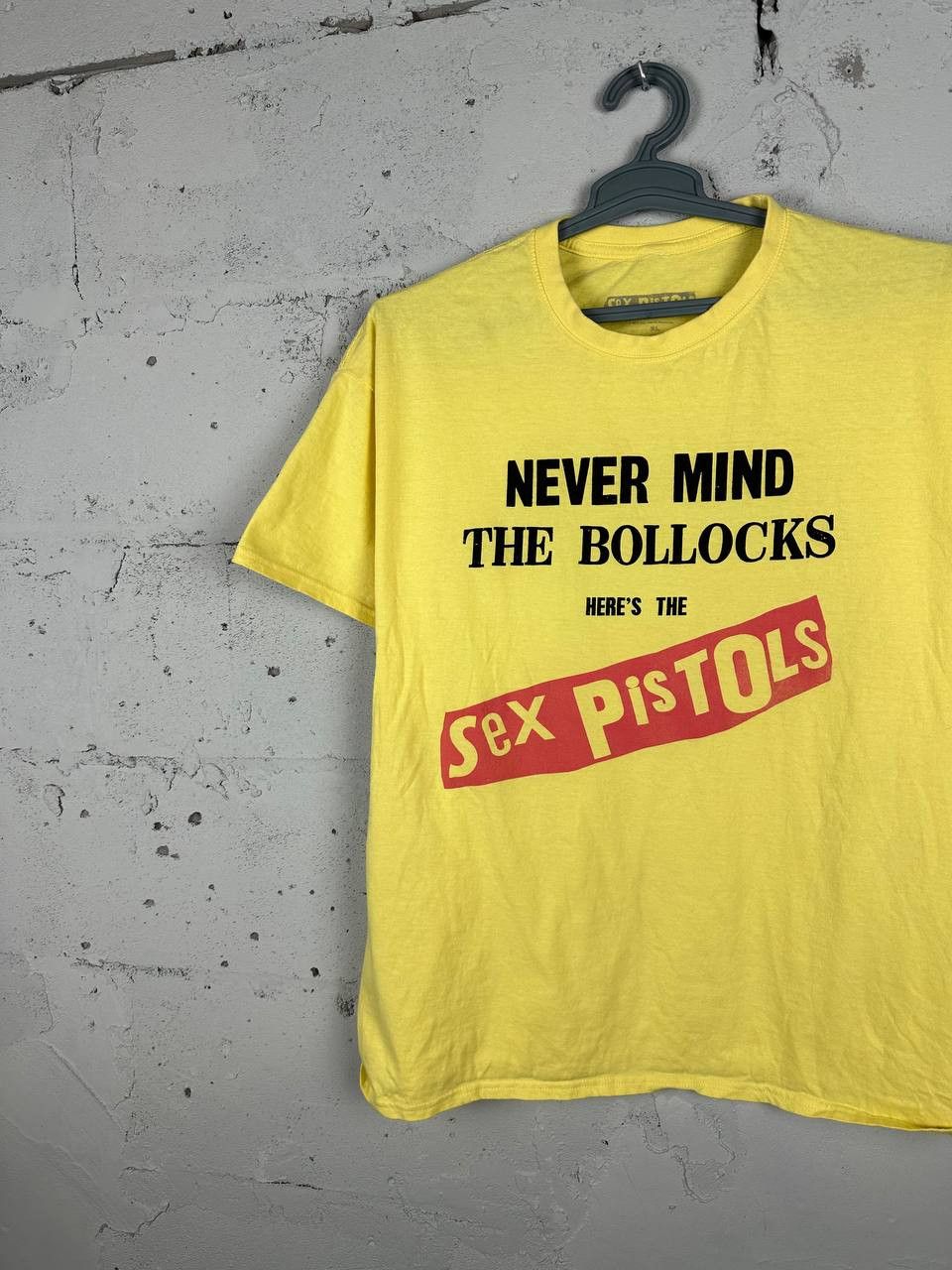 Band Tees × Vintage Vintage Sex Pistols y2k rock band tee 90’s Size US XL / EU 56 / 4 - 2 Thumbnail