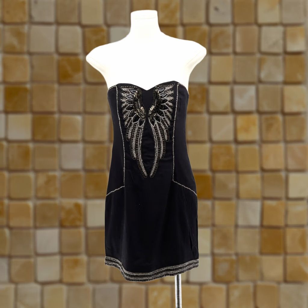 French Connection French Connection Strapless Mini Dress Black XS? (Note: Original size 4) Size S / US 4 / IT 40 - 1 Thumbnail
