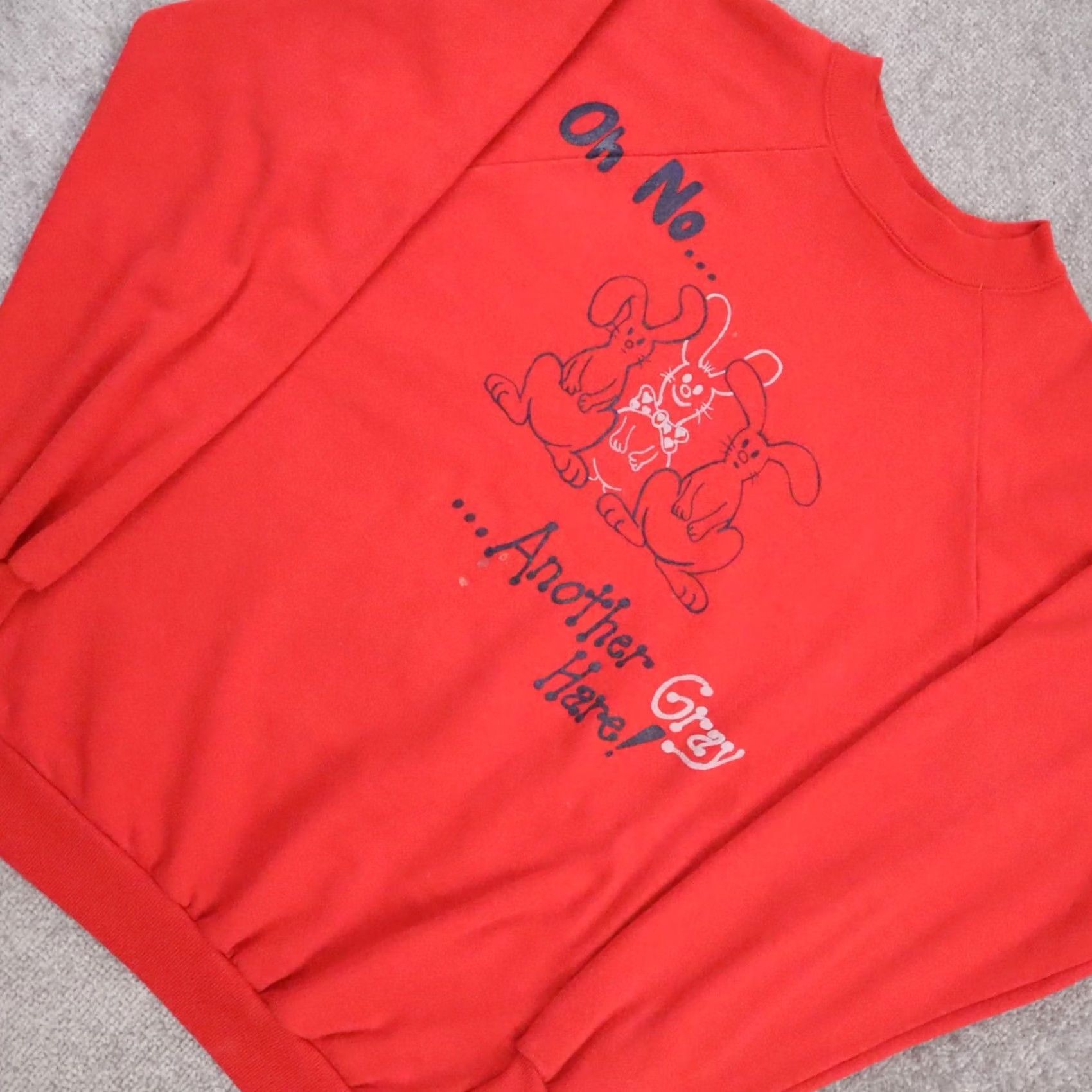 HARE VINTAGE Gray Hare Rabbit Made in USA XL Red Long Sleeve Pullover Sweatshirt Mens Size US XL / EU 56 / 4 - 6 Thumbnail