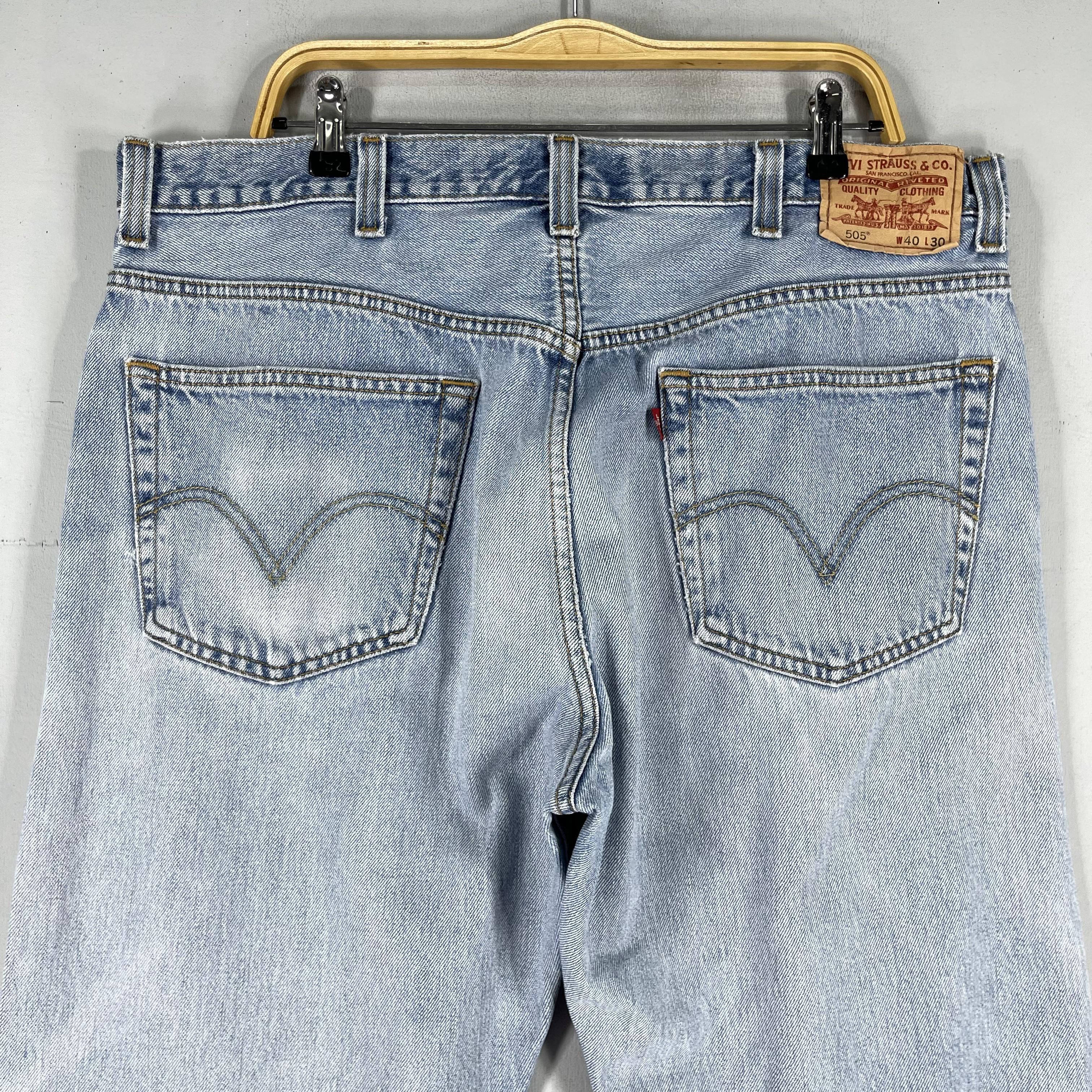 Jean × Levi's Vintage Clothing Size 39 Vintage Y2K Levis 505 Distressed Ripped Jeans Size US 39 - 9 Thumbnail