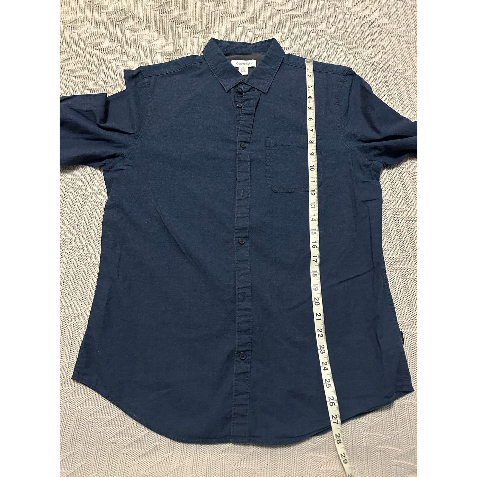Calvin Klein Calvin Klein navy blue button down size M Size US M / EU 48-50 / 2 - 7 Thumbnail