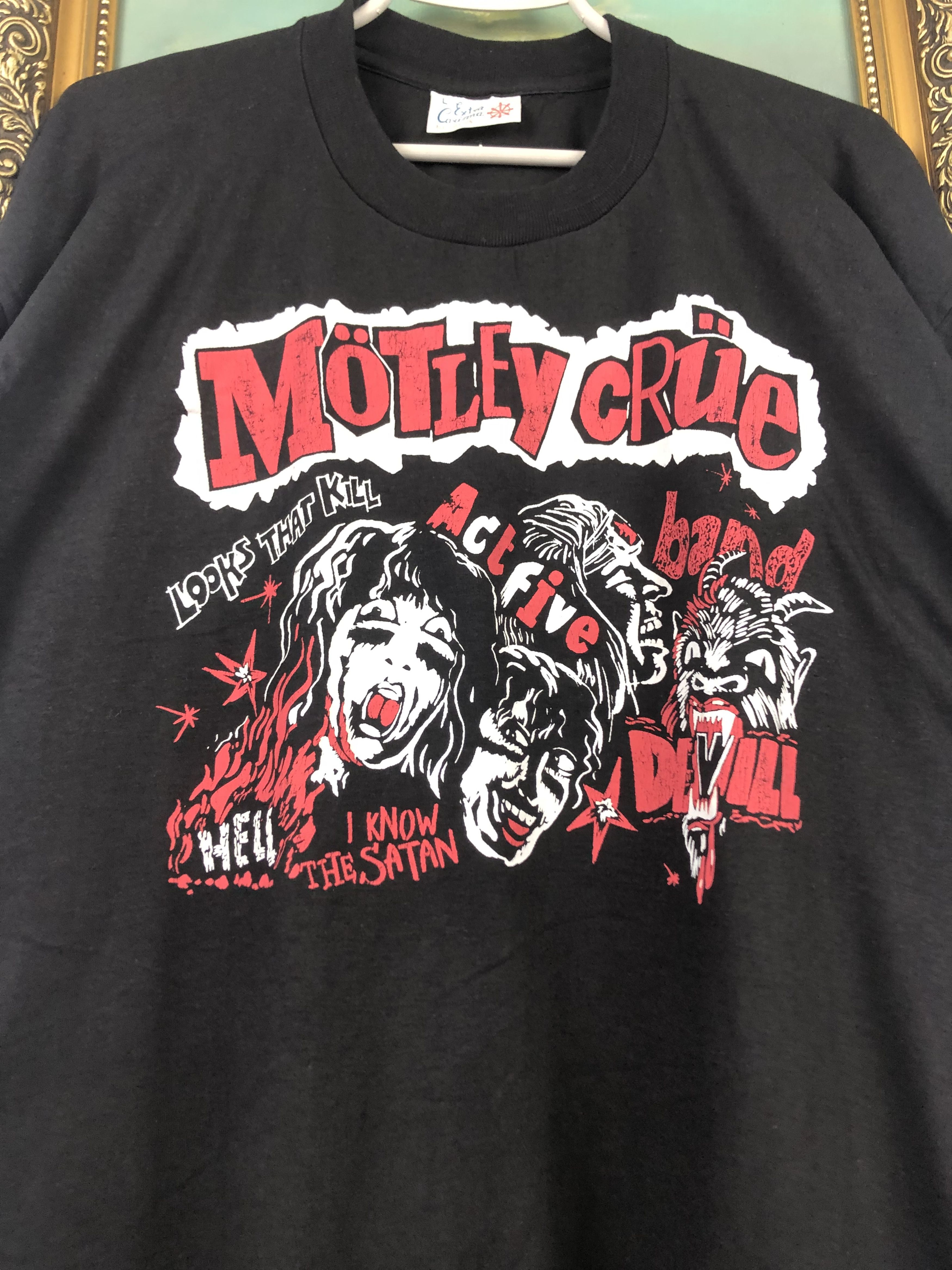 Band Tees Vintage 90's Motley Crue Band Shirt Tee Rare Jersey Size US L / EU 52-54 / 3 - 5 Thumbnail