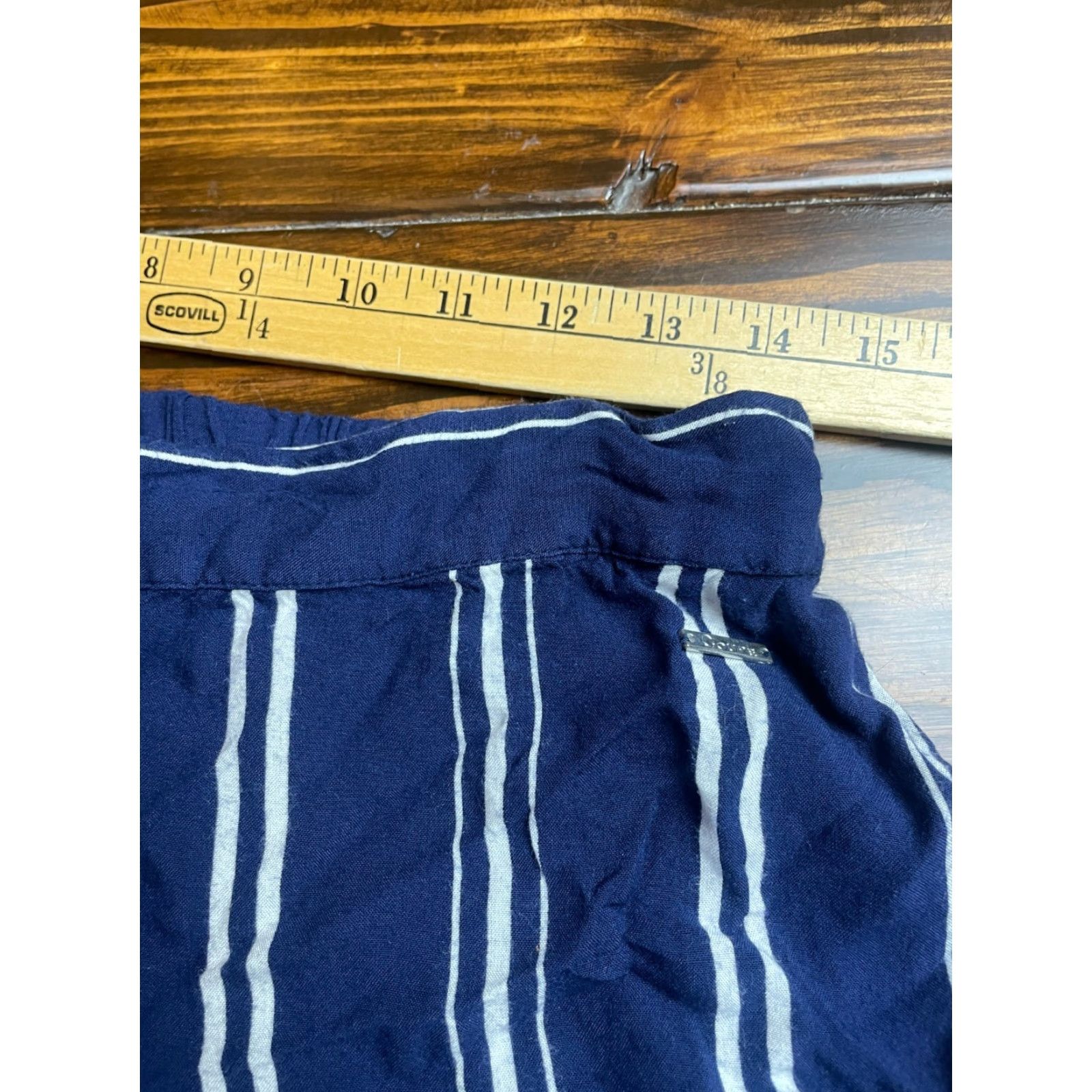 Vintage Coupe Collections Pants Women's Medium Blue White Striped Semi Sheer Capri Casual Travel Modern Size 32" / US 10 / IT 46 - 5 Thumbnail