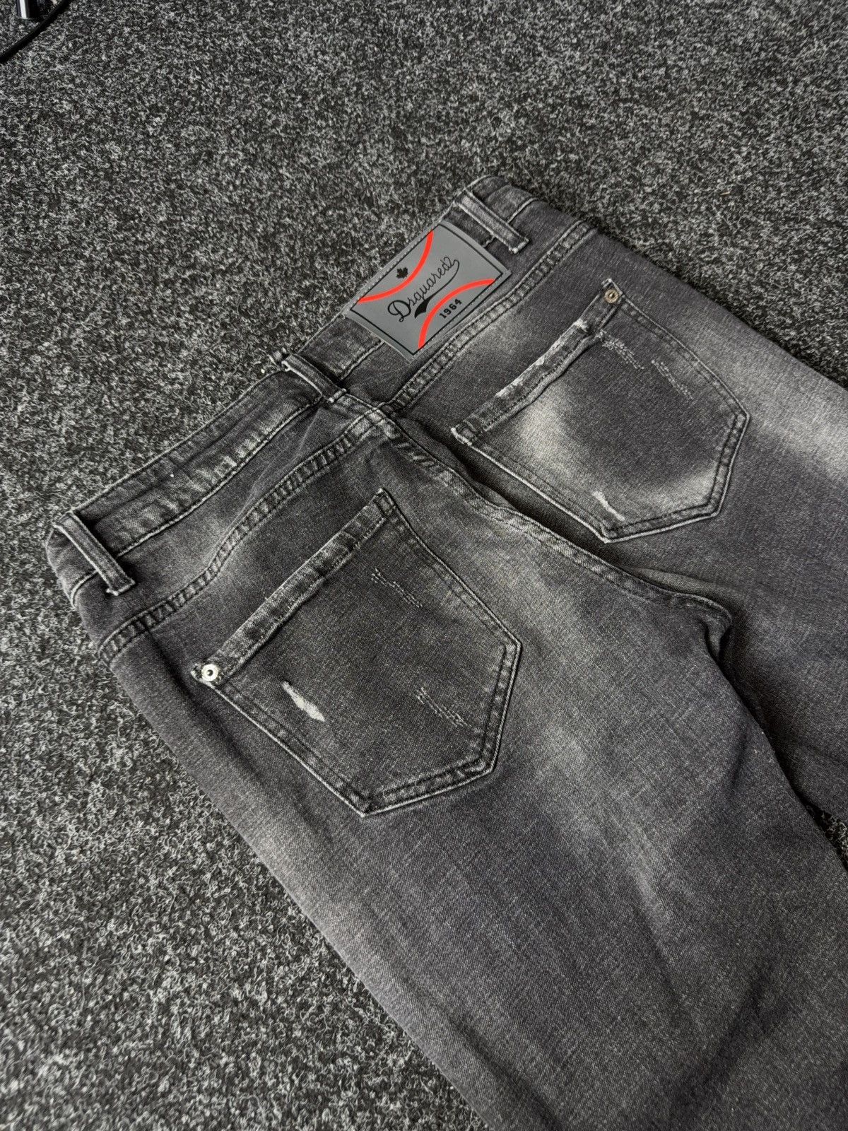 Dsquared2 Retro Dsquared2 Y2K Distressed Black Grey Jeans Size 48 Size US 32 / EU 48 - 16 Thumbnail