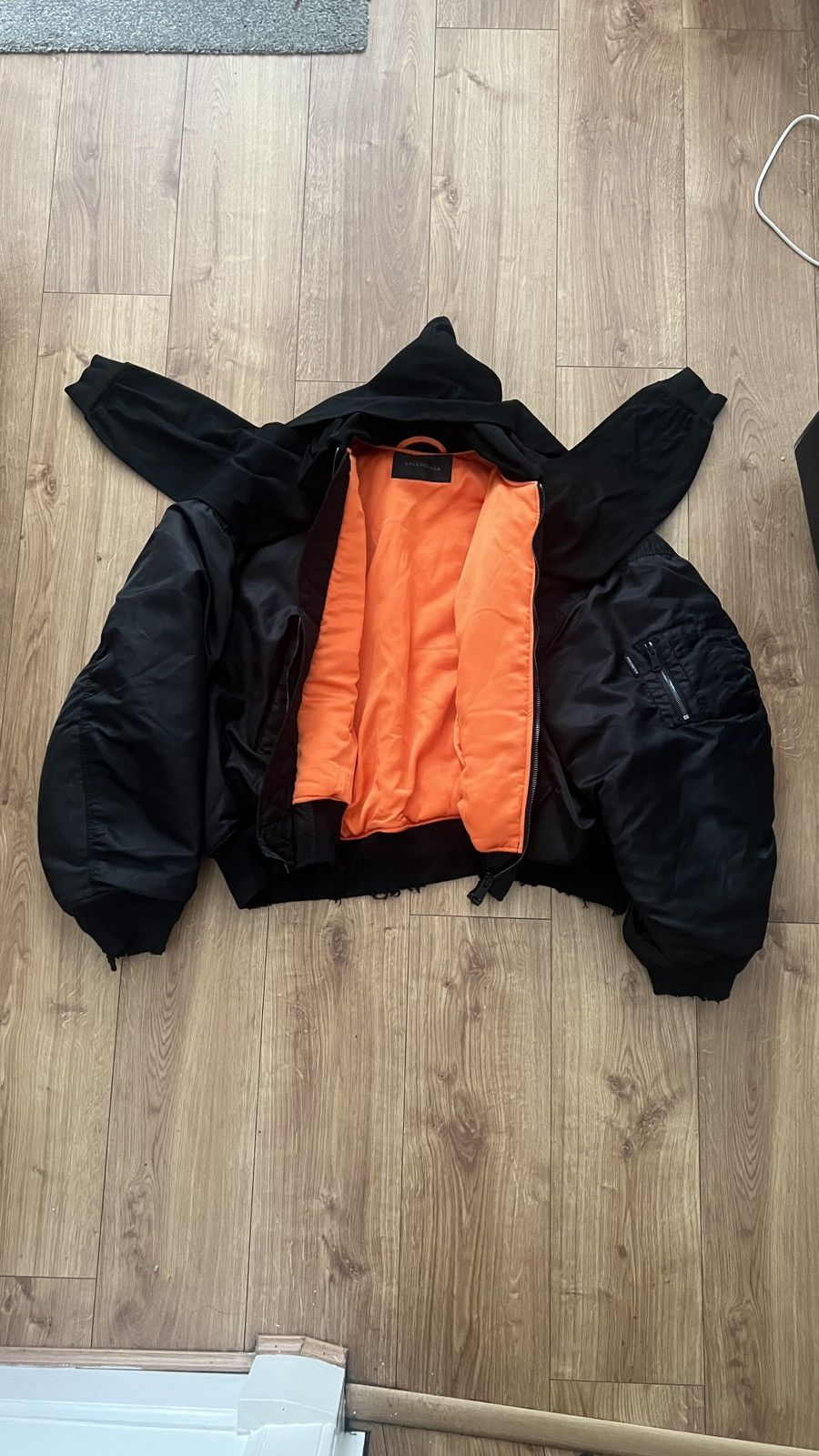 Balenciaga Balenciaga Incognito Bomber Jacket Size US M / EU 48-50 / 2 - 3 Thumbnail