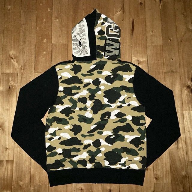 Bape BAPE Reflector Camo Shark Full Zip Hoodie a bathing ape Size US L / EU 52-54 / 3 - 3 Thumbnail