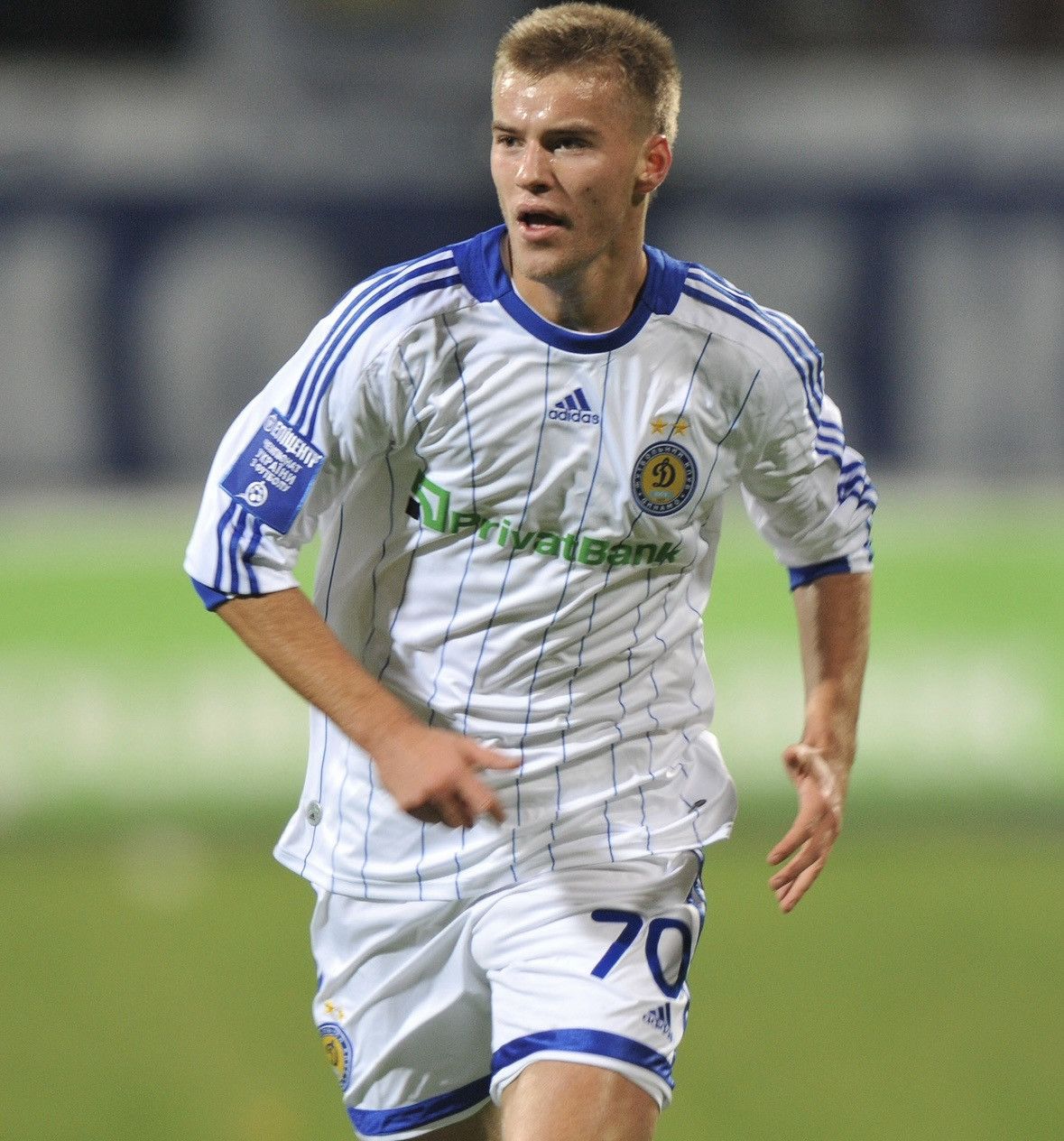 Adidas × Vintage 2009 2010 Dynamo Yarmolenko Adidas Vintage Kit Soccer Jersey Size US L / EU 52-54 / 3 - 2 Thumbnail