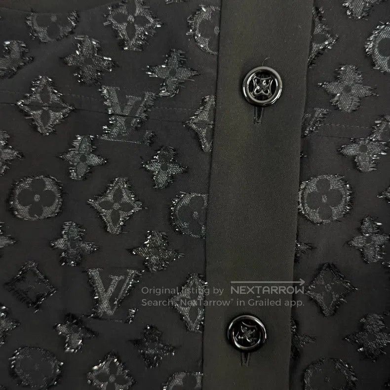 Louis Vuitton Louis Vuitton Black raw-edge full logo mulberry silk vest Size XS / US 0-2 / IT 36-38 - 7 Thumbnail