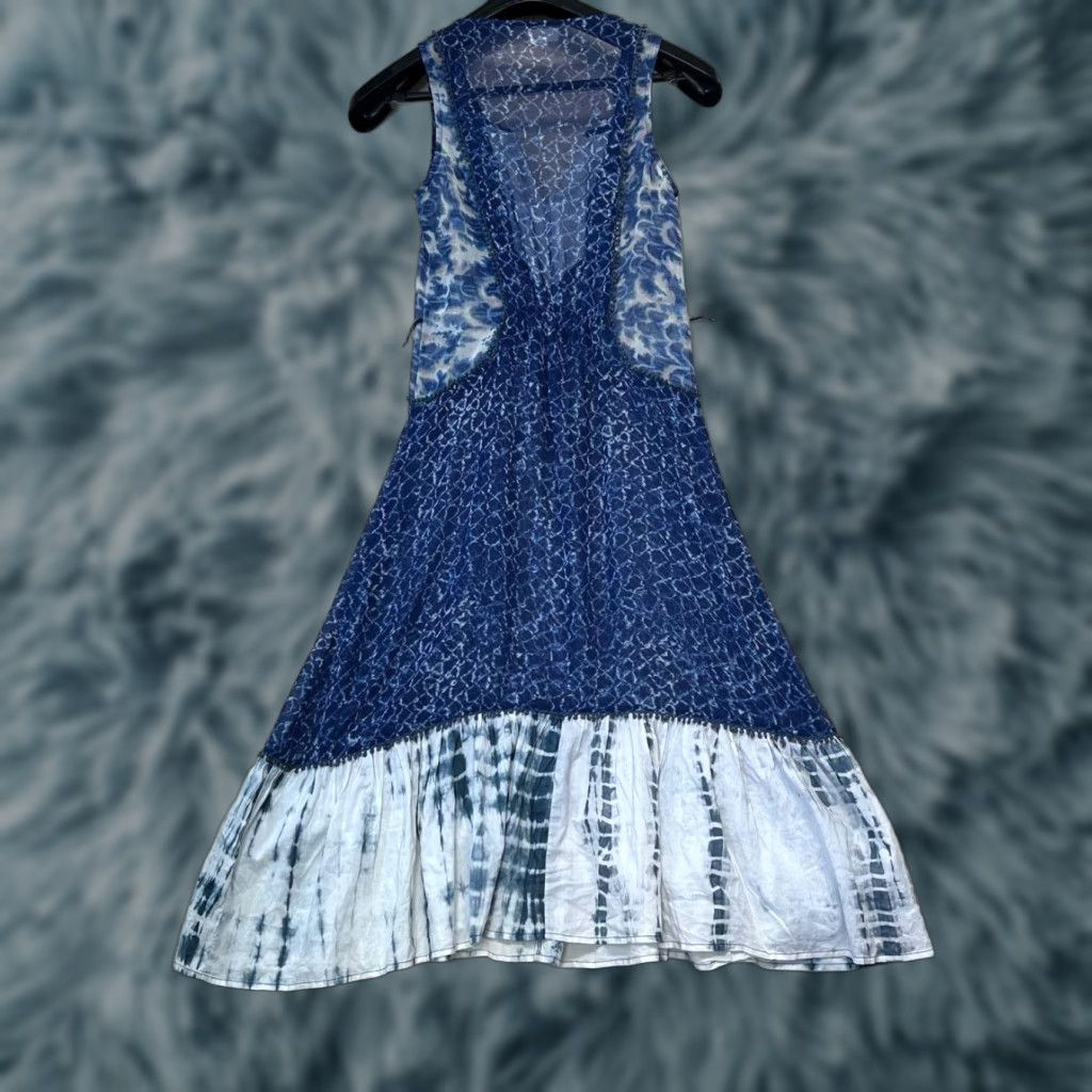 Vintage Readow Rue Meadow Rue Sleeveless Ruched Stretch V-Neck Tie Dye Maxi Dress Size 2 Blue Women Bohemian Dress Maxi Size XS / US 0-2 / IT 36-38 - 1 Thumbnail