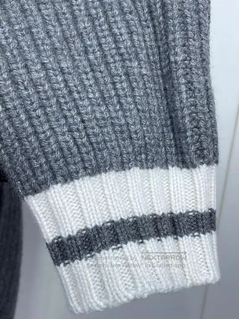Miu Miu Miu Miu 36 Grey knitted cashmere sweater Size S / US 4 / IT 40 - 4 Thumbnail