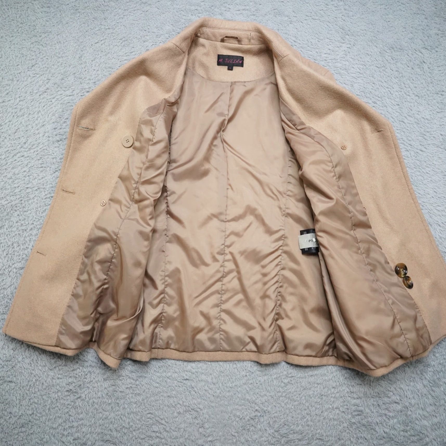 Vintage Wool Pea Coat Womens L Tan M. Julian Button Excellent Size L / US 10 / IT 46 - 2 Thumbnail