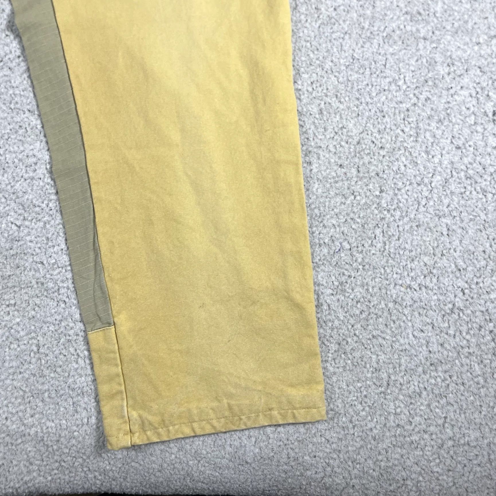 Orvis Orvis Pants Mens 38x29 Hunting Brush Guard Double Knee Vintage Outdoor Canvas Khakis Adults Regular Beige Front Flat Pockets 80s 90s Nature Mens Size US 38 / EU 54 - 6 Thumbnail