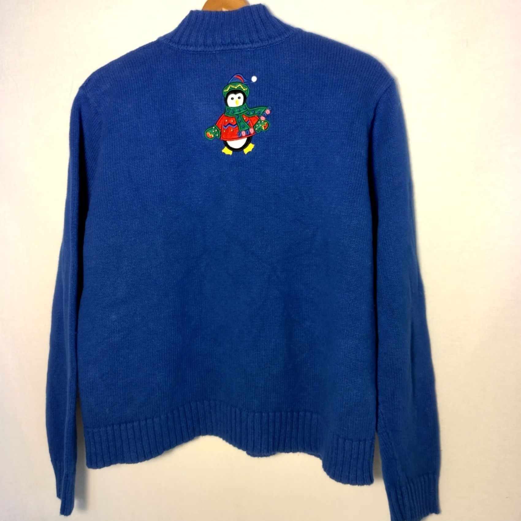 Vintage Crystal Kobe Cardigan Sweater L Blue Winter Snow Penguins Beaded Christmas Women Grade Regular Knit Mock Neck Long Sleeve Holiday Style Size L / US 10 / IT 46 - 2 Thumbnail