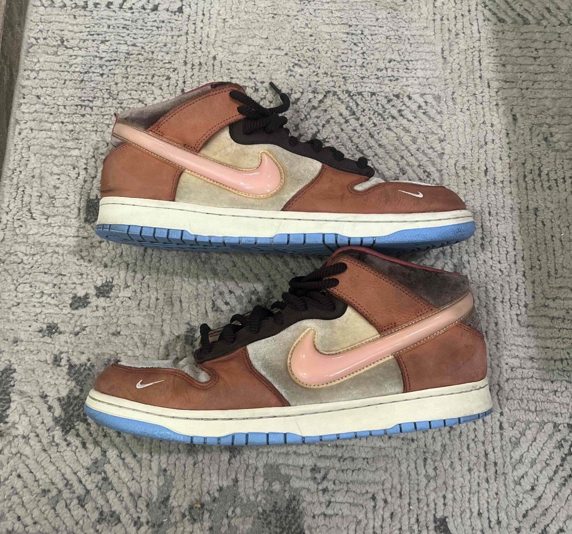 Nike dunk mid chocolate milk size 12 Size US 12 / EU 45 - 2 Thumbnail