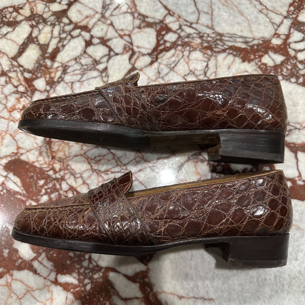 Ralph Lauren Polo Ralph Lauren genuine crocodile loafers Size US 8 / EU 41 - 7 Thumbnail