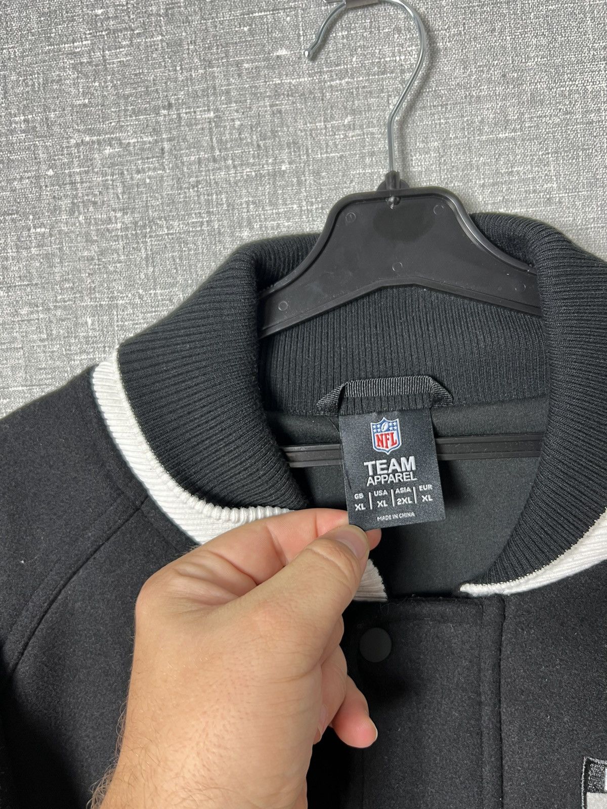 NFL OAKLAND RAIDERS Wool Blend Bomber Jacket Big Logo Size XL Size US XL / EU 56 / 4 - 14 Thumbnail