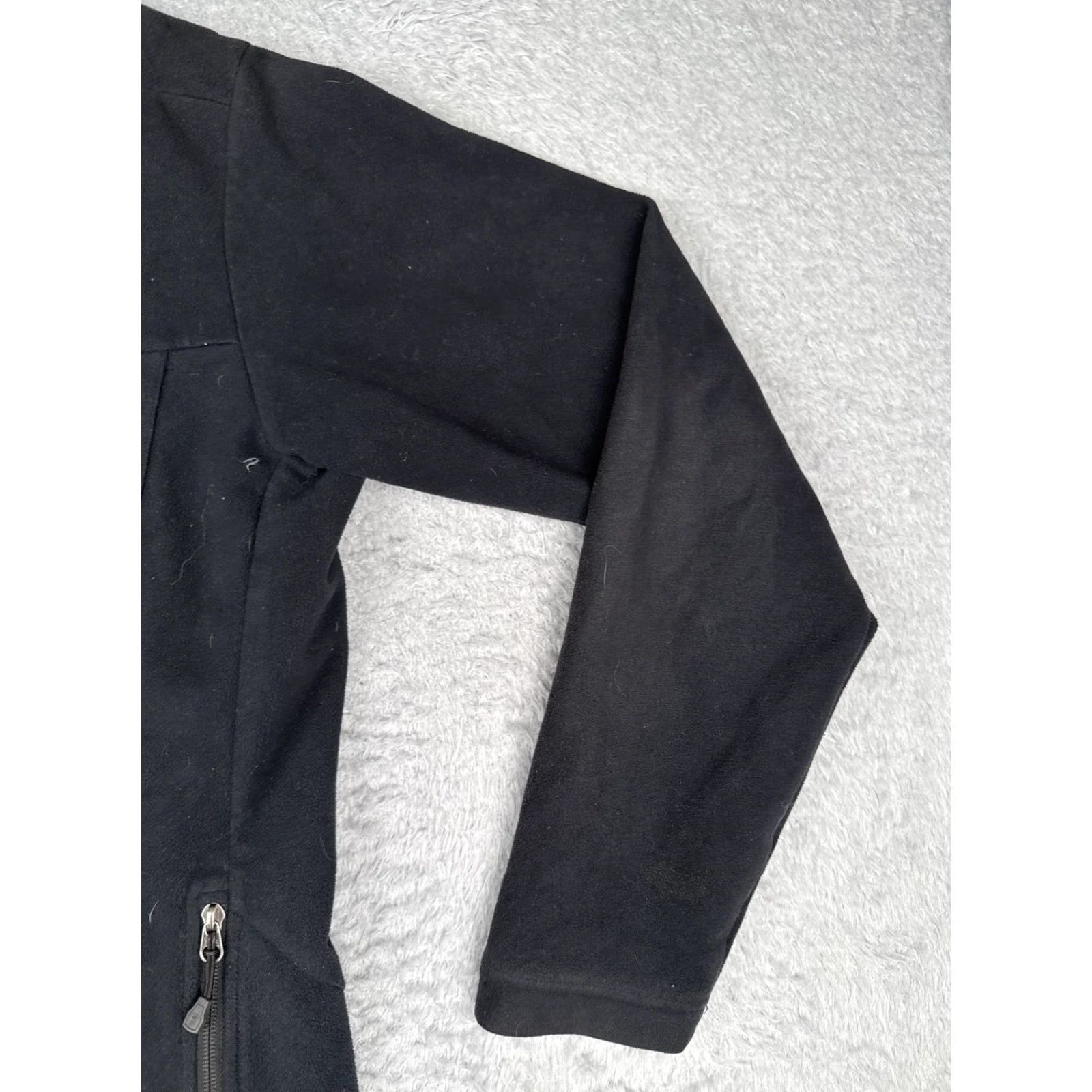 Mountain Hardwear Mountain Hardwear Jacket Mens Medium Black Fleece Full Zip Pockets Outdoor Size US M / EU 48-50 / 2 - 6 Thumbnail