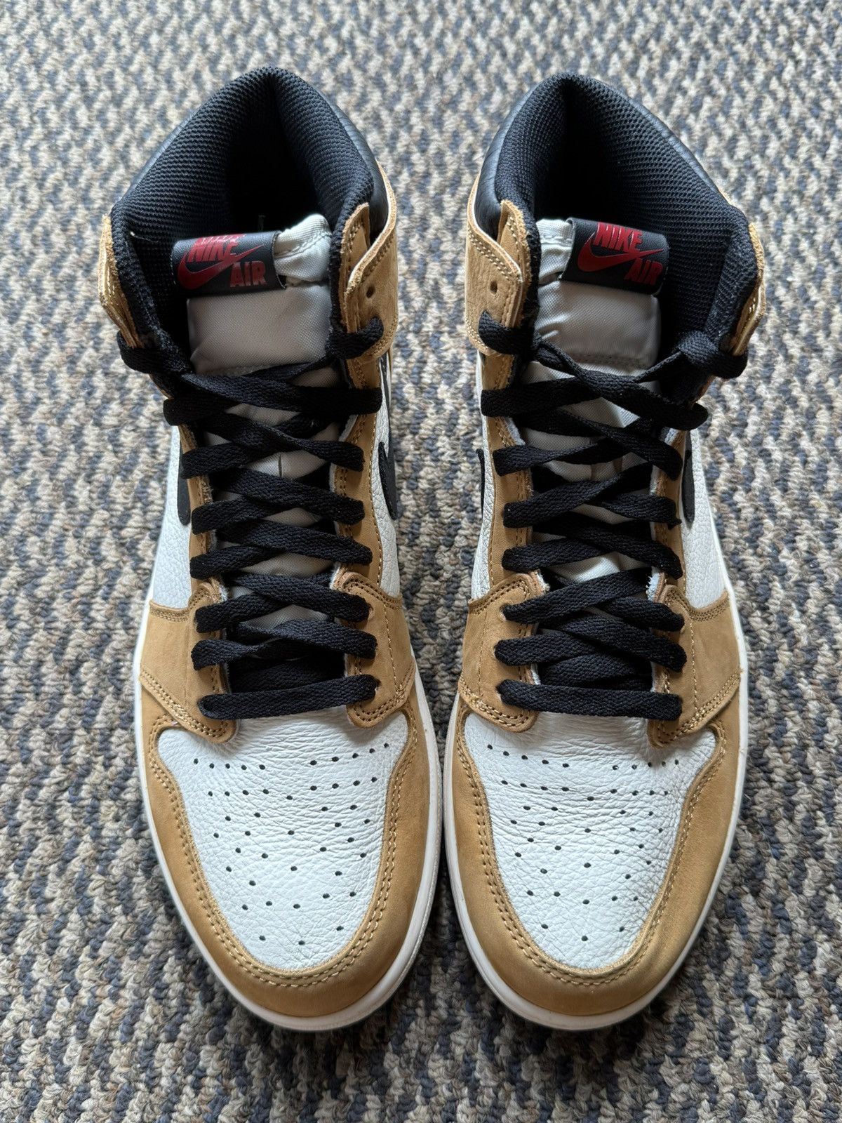 Jordan Brand Jordan 1 Retro High Rookie of the Year Sample Size US 11 / EU 44 - 4 Thumbnail