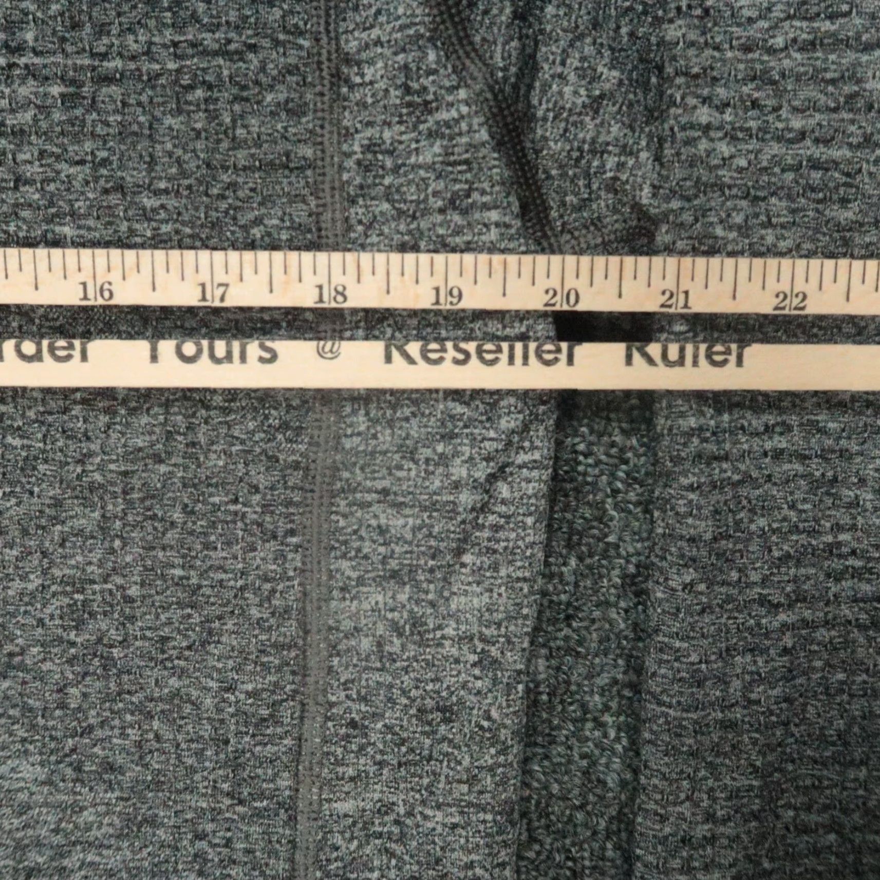 Lululemon Lululemon Pullover Mens M Gray Engineered Warmth Long Sleeve Crew Shirt Size US M / EU 48-50 / 2 - 6 Thumbnail