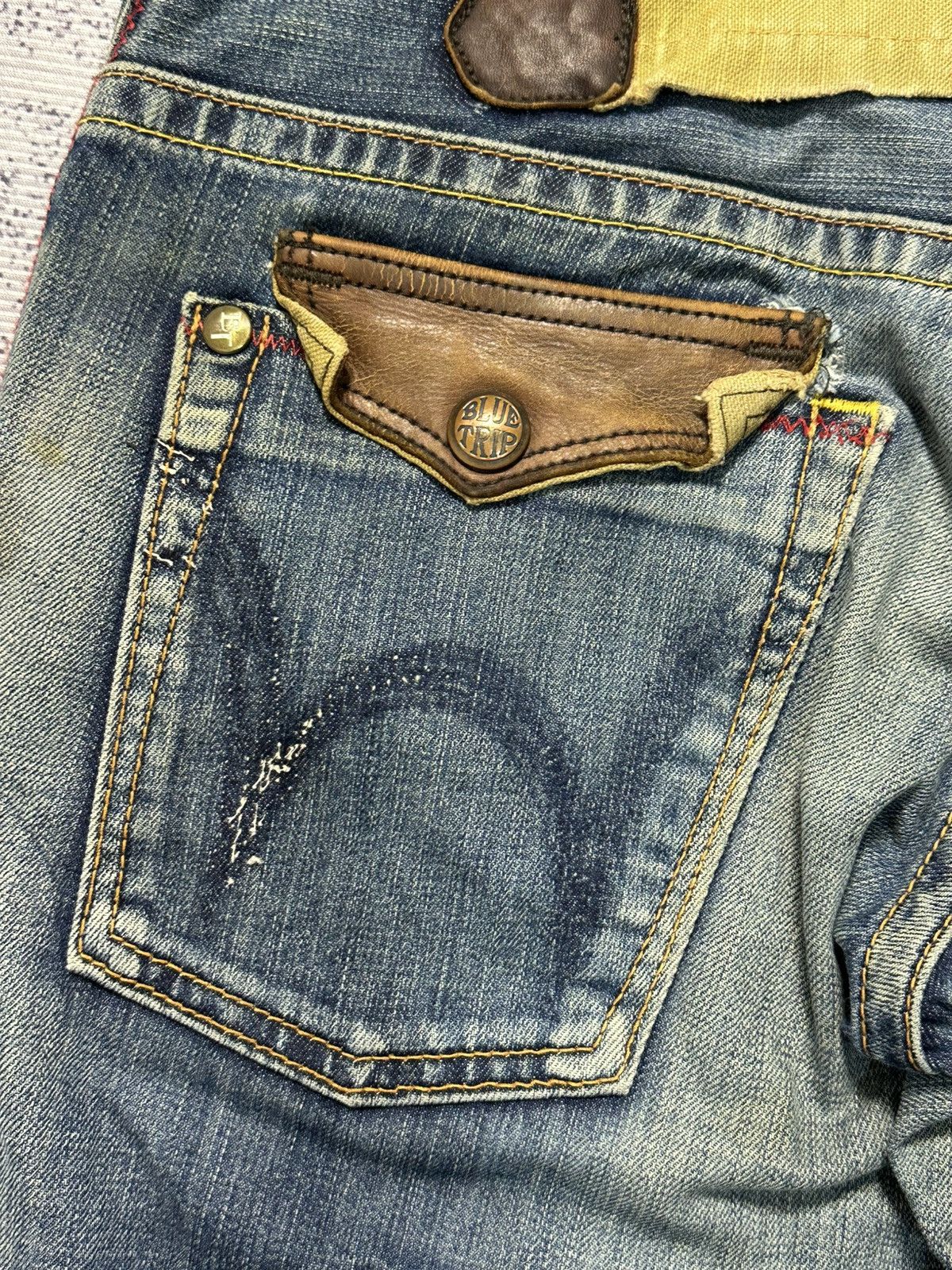 Edwin 2000s Flare Edwin Blue Trip Mud Wash Buckle Back Denim Jeans Size US 29 - 15 Thumbnail