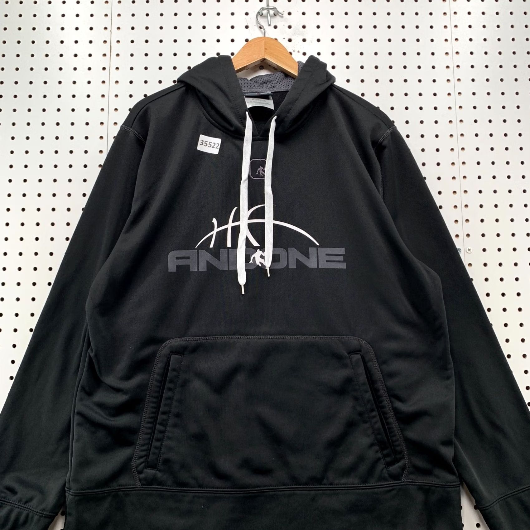 Vintage VINTAGE AND1 Hoodie Sweatshirt Mens Black Large Hooded Pullover 24x28.5 Size US L / EU 52-54 / 3 - 5 Thumbnail