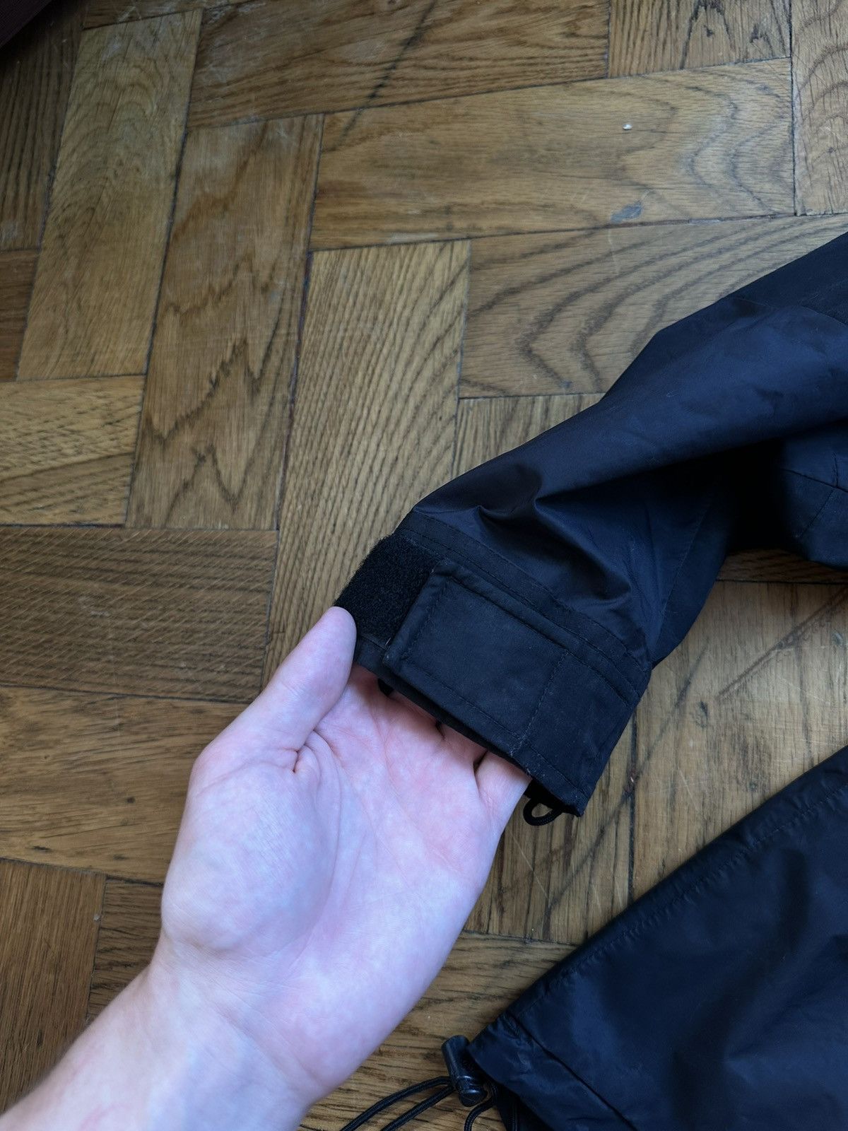 The North Face × Vintage The North Face 1998 Gore-Tex Mountain Light Jacket Size US M / EU 48-50 / 2 - 4 Thumbnail