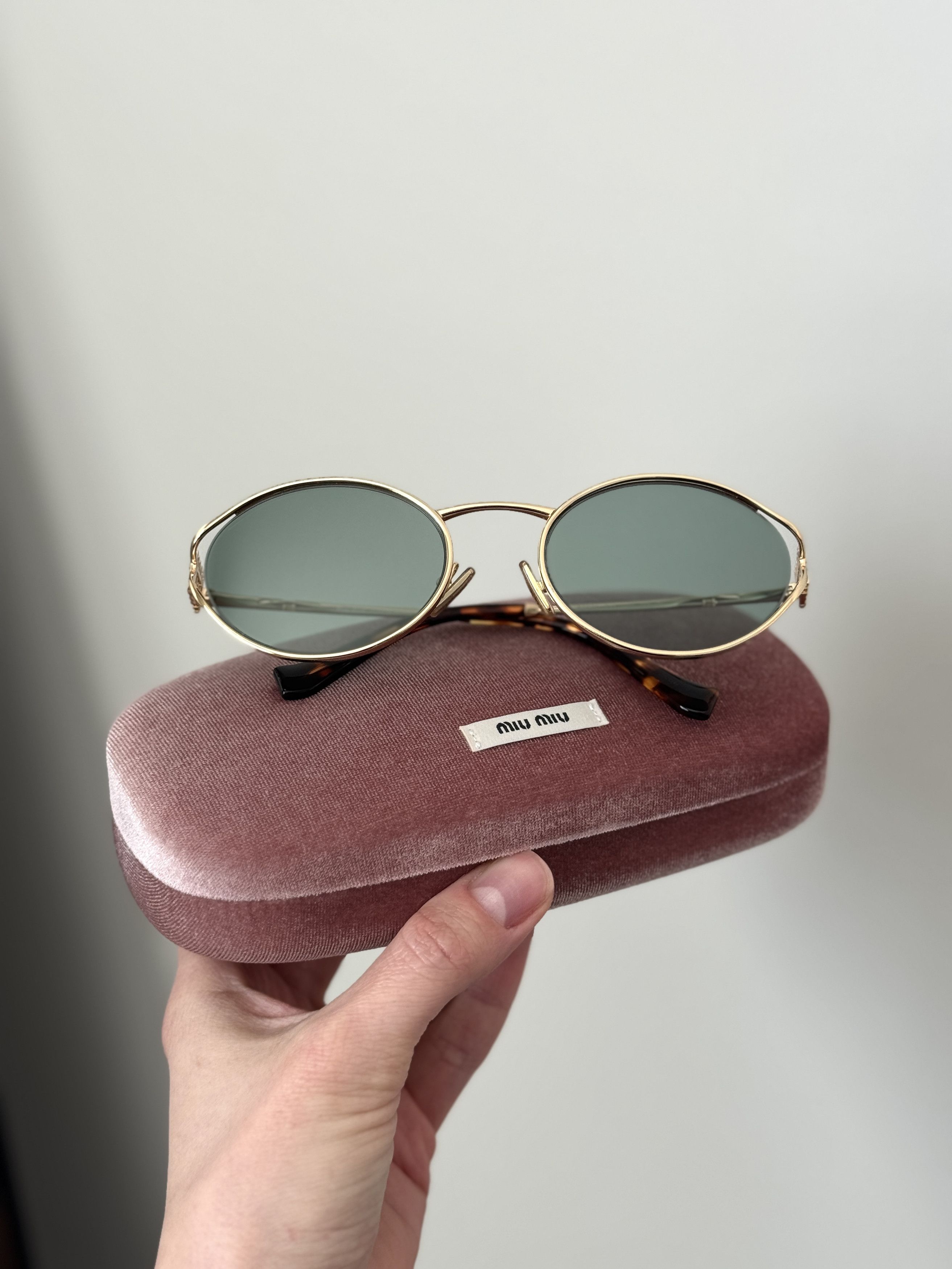Miu Miu Miu Miu Women Sunglasses LOGO MU52YS 5AK04M NEW AUTHENTIC Size ONE SIZE - 11 Thumbnail