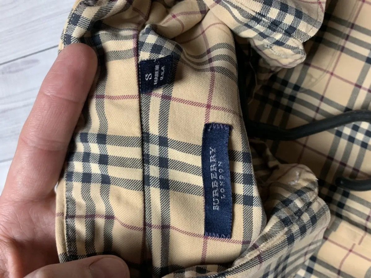Burberry Vintage Burberry brown plaid shirt USA size S Size US S / EU 44-46 / 1 - 4 Thumbnail