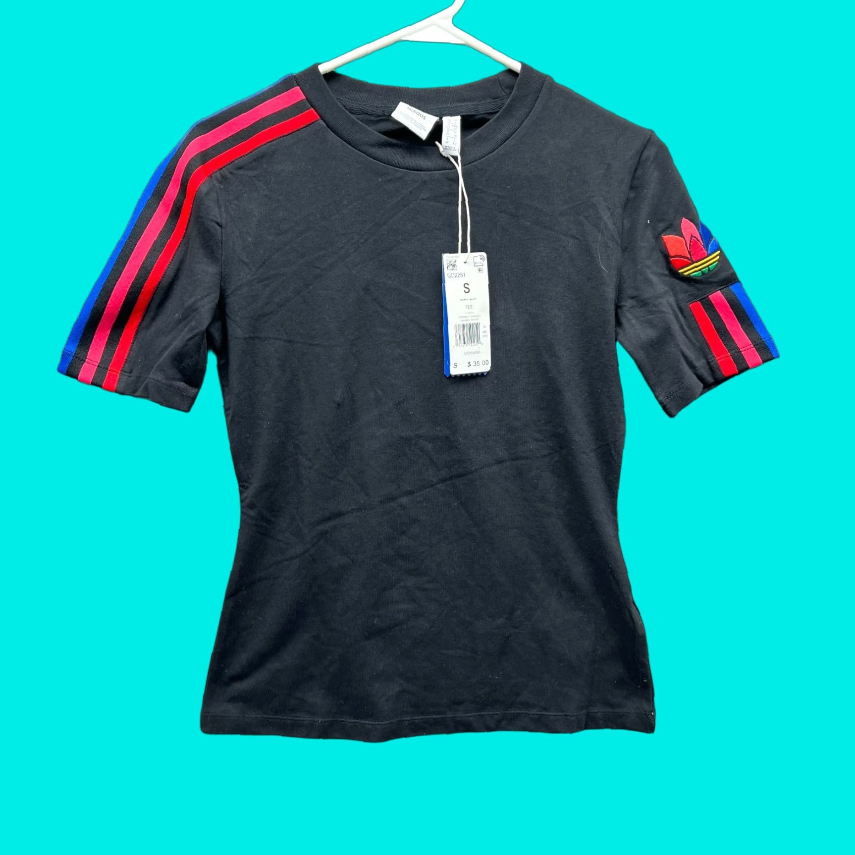 Adidas VINTAGE Adidas Shirt Womens Small Black Red Blue Trefoil Fitted Athletic Originals Tee Size S / US 4 / IT 40 - 1 Thumbnail