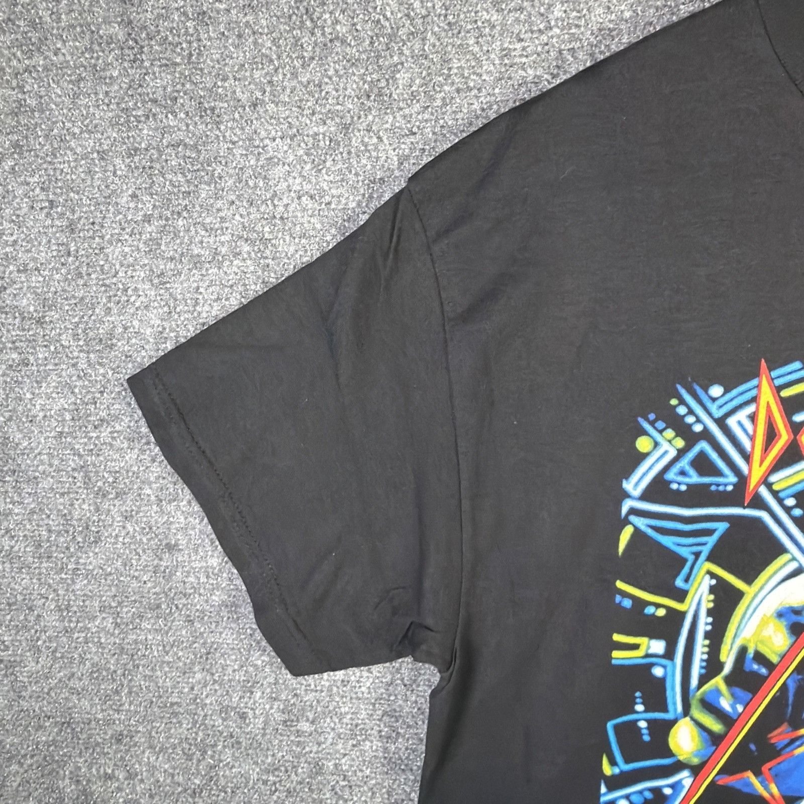 Giant Vintage Def Leppard Shirt Mens Large Black 90s Hysteria Band Size US L / EU 52-54 / 3 - 5 Thumbnail