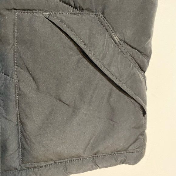 American Eagle Outfitters American Eagle Black Puffer Vest Size M Size US M / EU 48-50 / 2 - 3 Thumbnail