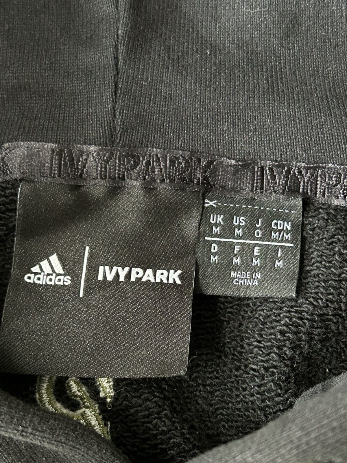 Adidas × Ivy Park Adidas Ivy Park Black Baggy Hoodie Peloton 2021 Size US M / EU 48-50 / 2 - 7 Thumbnail