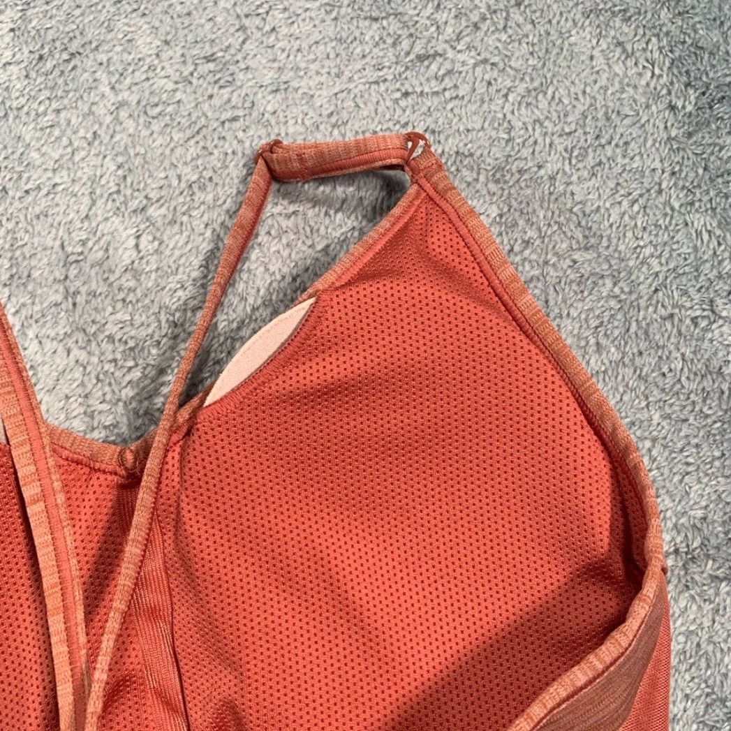 Nike Nike Sports Bra Womens M Pink Bra Regular Size Nike Sports Bra Womens M Pink Size ONE SIZE - 7 Thumbnail