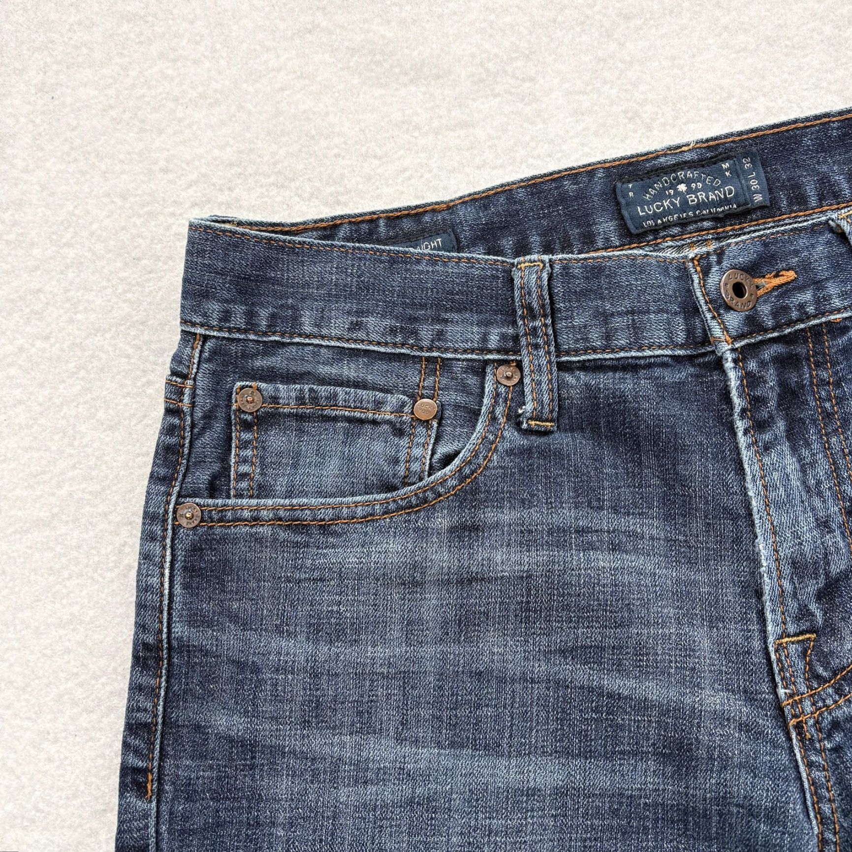 Lucky Brand Lucky Brand 221 Original Straight Jeans Mens 30x32 Medium Blue Stretch Denim Size US 30 / EU 46 - 4 Thumbnail