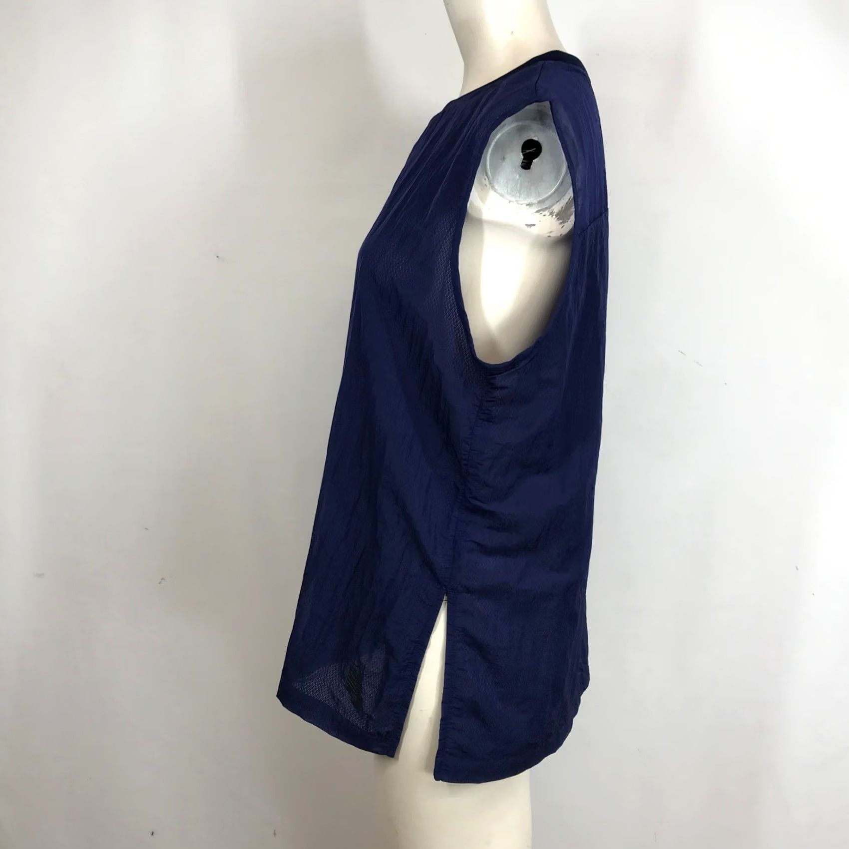 Nike Nike Dri-FIT Sleeveless Athletic Tank Top Navy Blue Women's Size M Size M / US 6-8 / IT 42-44 - 6 Thumbnail