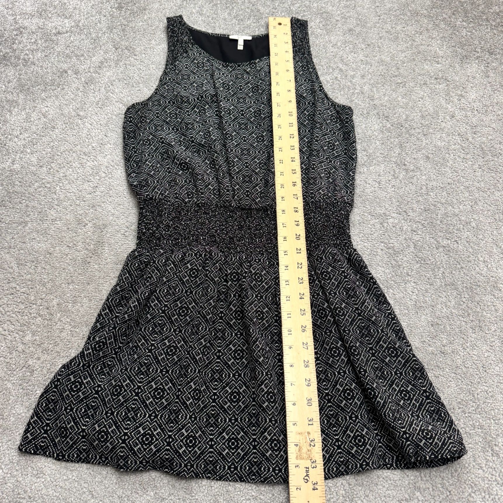 Joie JOIE Silk Geometric Smocked A-Line Mini Dress Women S Black Sleeveless Size S / US 4 / IT 40 - 6 Thumbnail