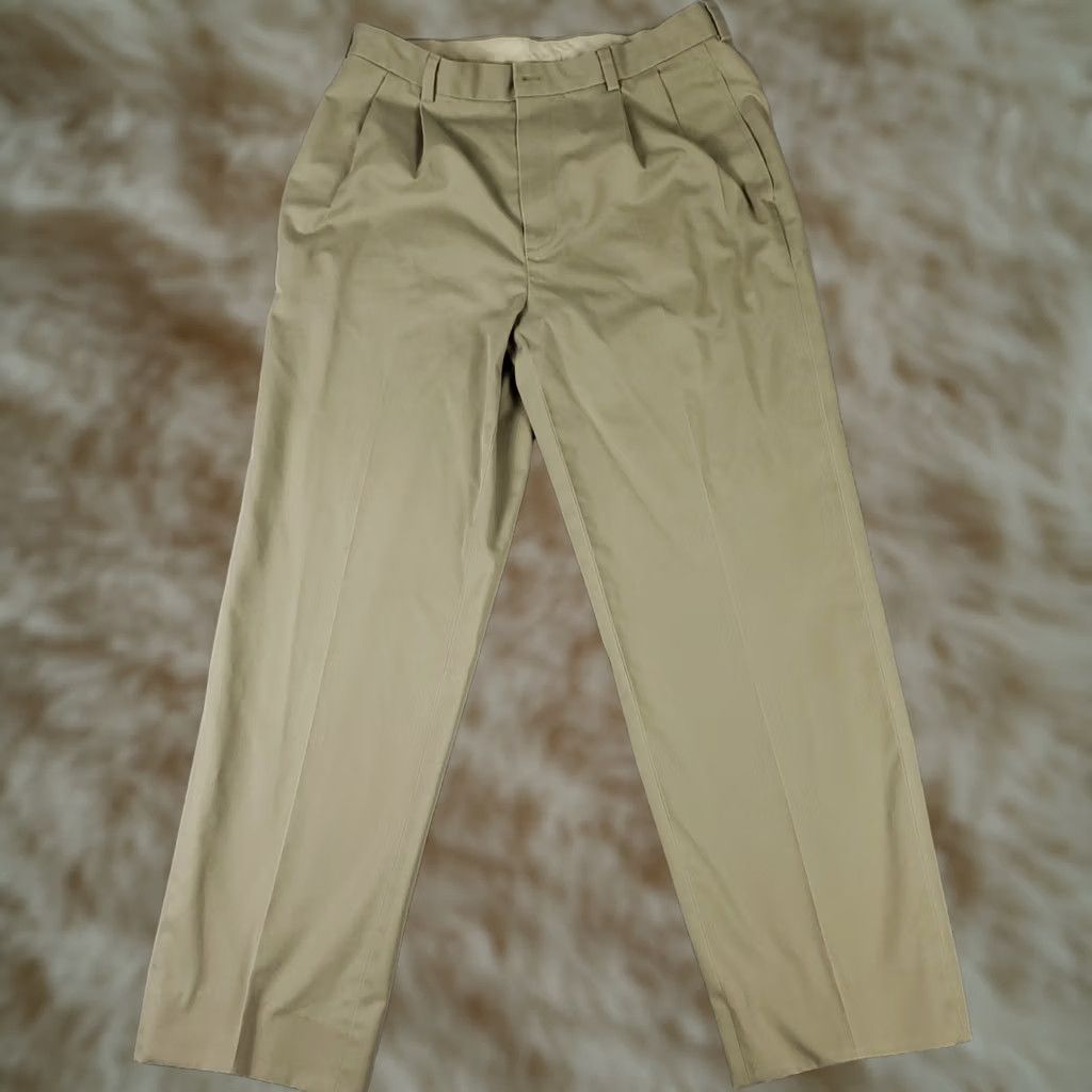 Brooks Brothers Brooks Brothers Pants Mens 34x31 Chino Beige Pleated Traditional Straight Fit Regular Vintage No (distressed) Size US 34 / EU 50 - 1 Thumbnail