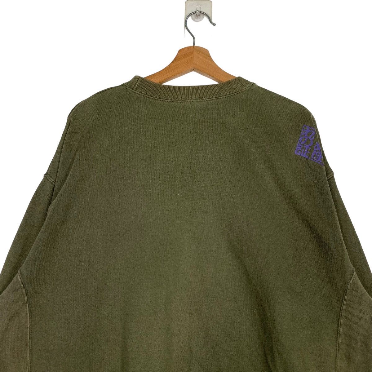 Japanese Brand UNUBORENOAKASHI Big Logo Sweatshirts #0669-C31 Size US XXL / EU 58 / 5 - 8 Thumbnail