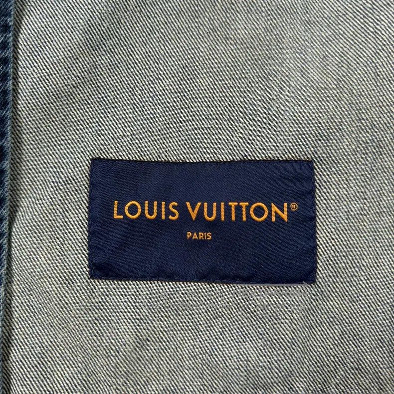 Louis Vuitton Louis Vuitton Dark blue lumberjack denim jacket Size US M / EU 48-50 / 2 - 3 Thumbnail