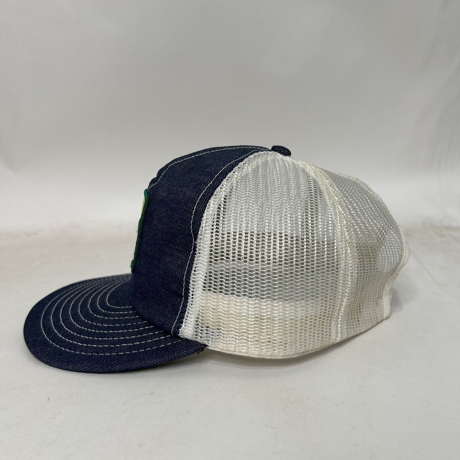 Vintage Vintage John Deere Denim Mesh Trucker Snapback Hat 2024 Size ONE SIZE - 3 Thumbnail
