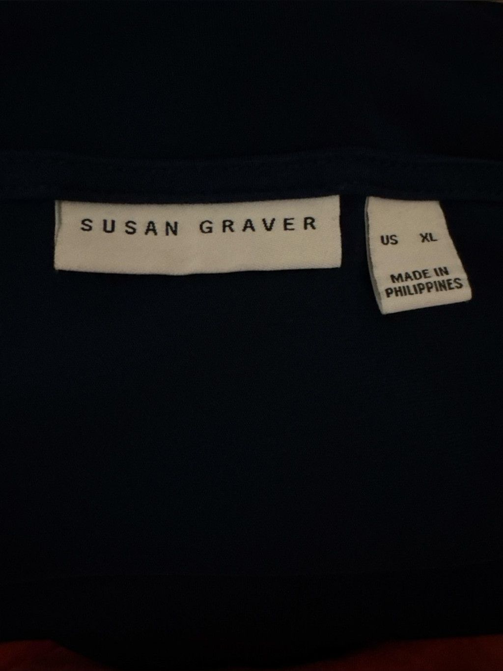 The Unbranded Brand Susan Graver Liquid Knit Rich Navy Top Featuring Gold Zipper Size XL / US 12-14 / IT 48-50 - 3 Thumbnail